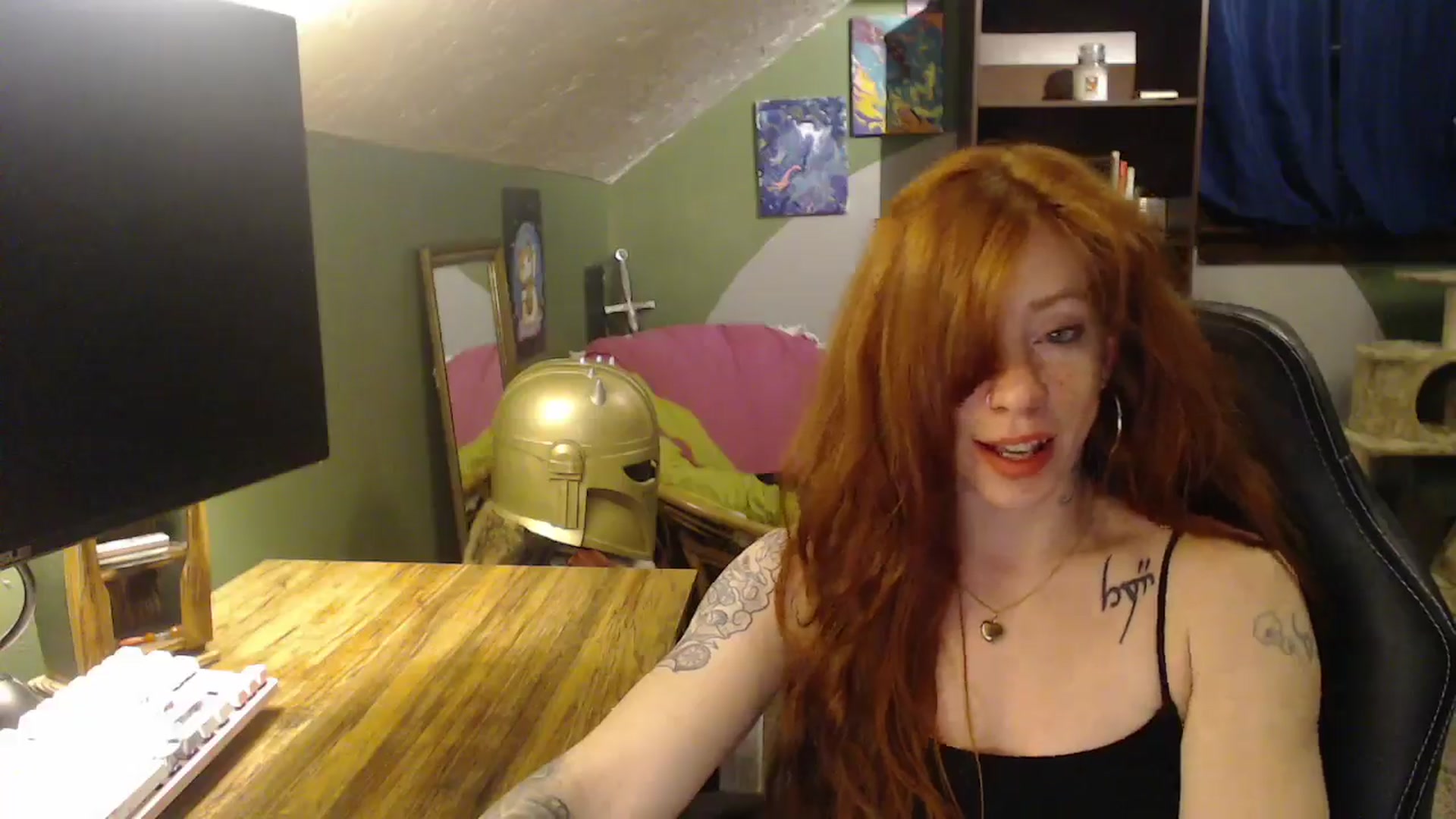 Gallery image thumbnail from AstraeaSiren's myfreecams stream on, 02/25/2025, 07:36 image 8 of 20