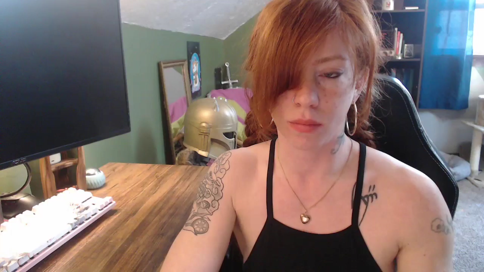 Gallery image thumbnail from AstraeaSiren's myfreecams stream on, 03/14/2025, 21:19 image 5 of 20