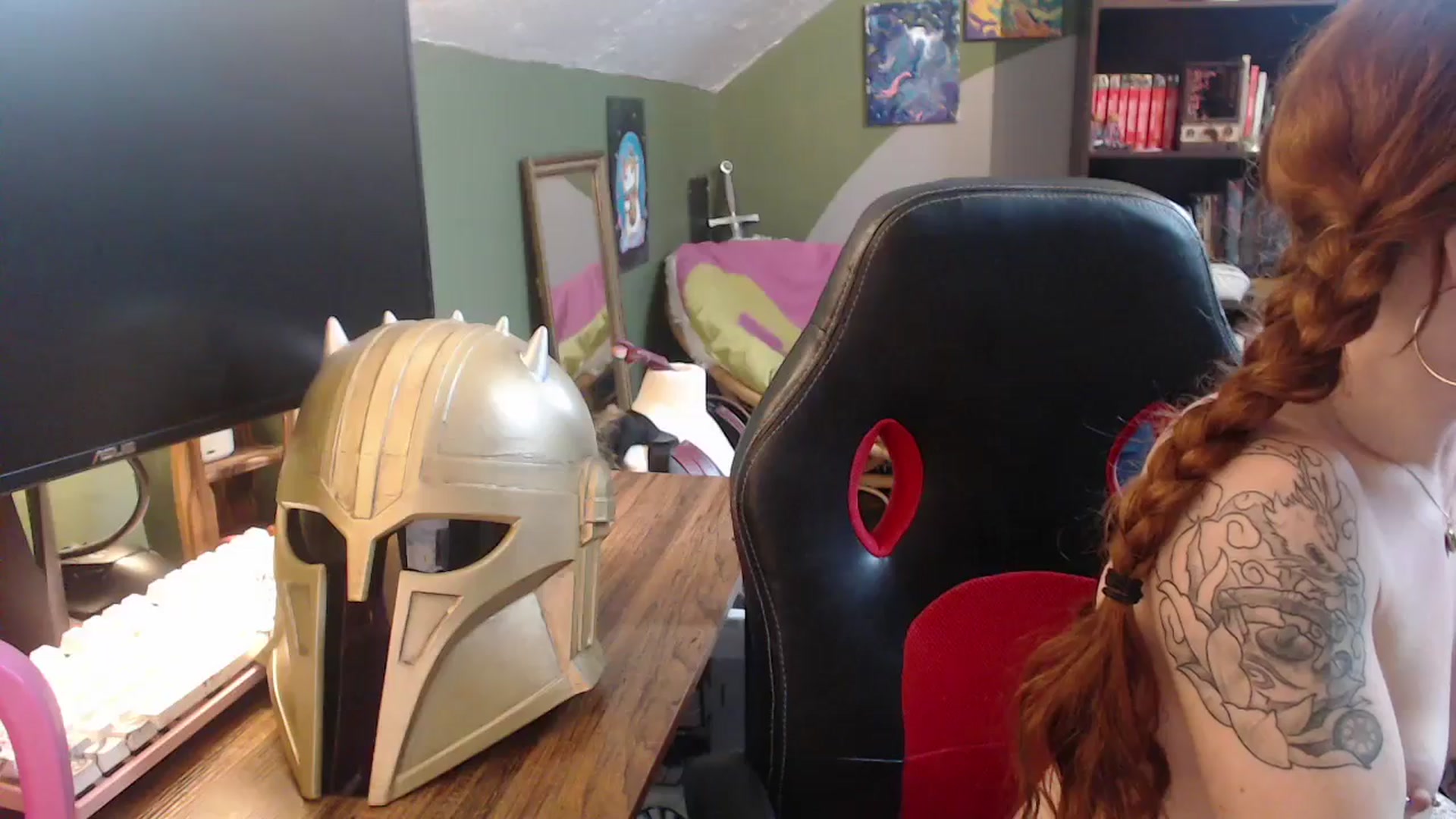 Gallery image thumbnail from AstraeaSiren's myfreecams stream on, 03/14/2025, 21:19 image 16 of 20