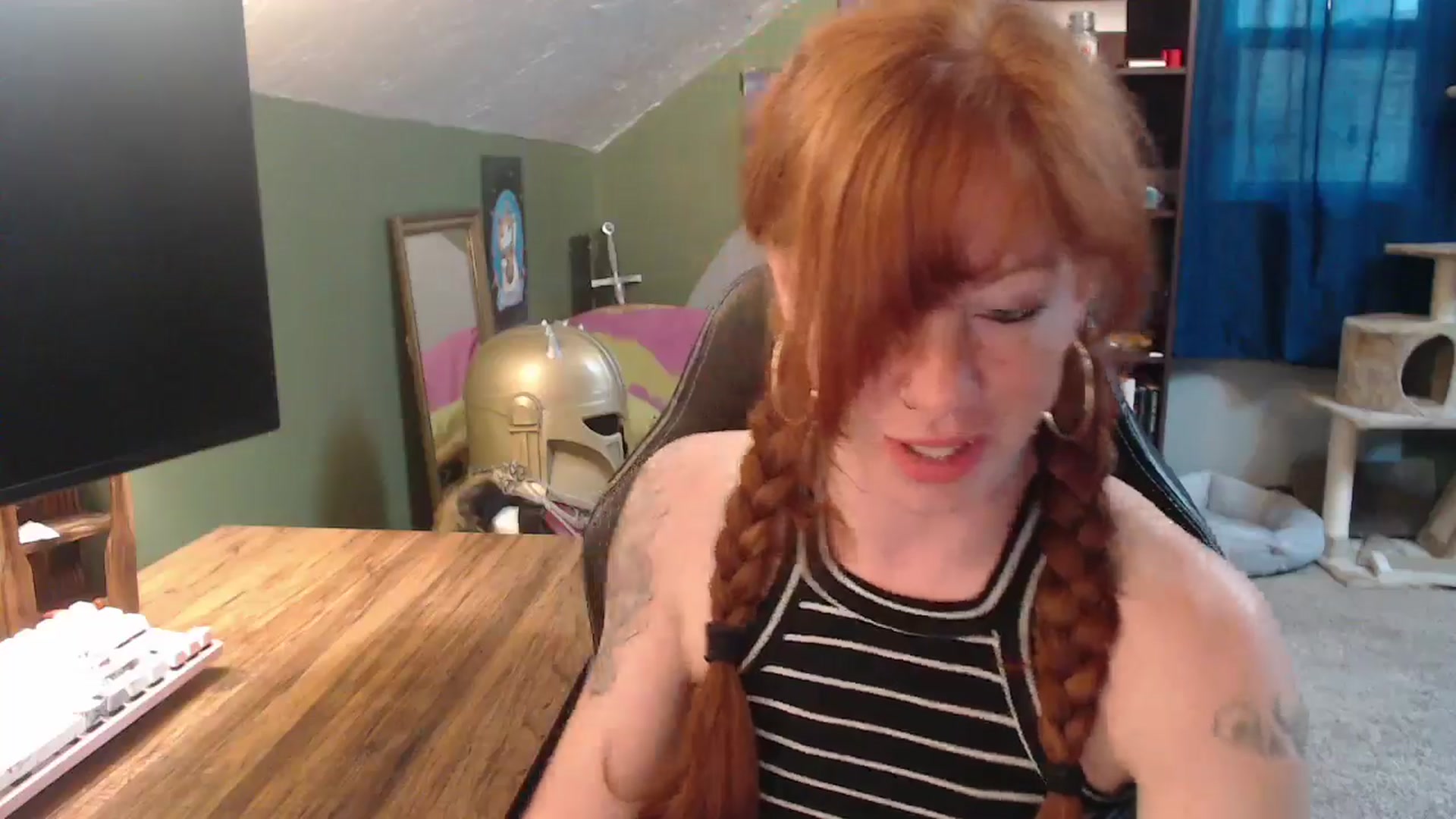 Gallery image thumbnail from AstraeaSiren's myfreecams stream on, 03/28/2025, 19:25 image 11 of 20