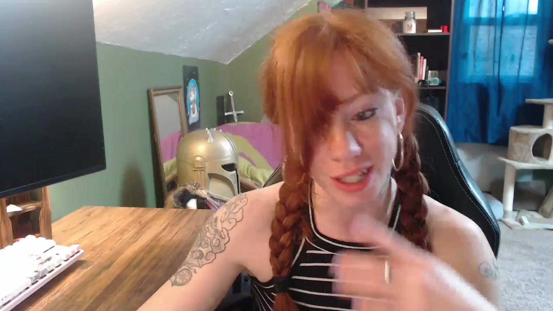 Gallery image thumbnail from AstraeaSiren's myfreecams stream on, 03/28/2025, 19:25 image 20 of 20