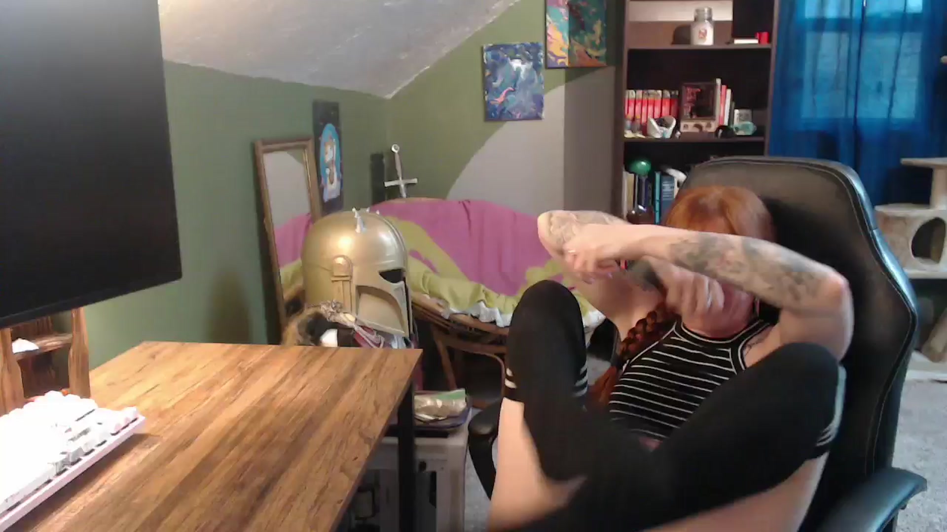 Gallery image thumbnail from AstraeaSiren's myfreecams stream on, 03/28/2025, 19:25 image 7 of 20