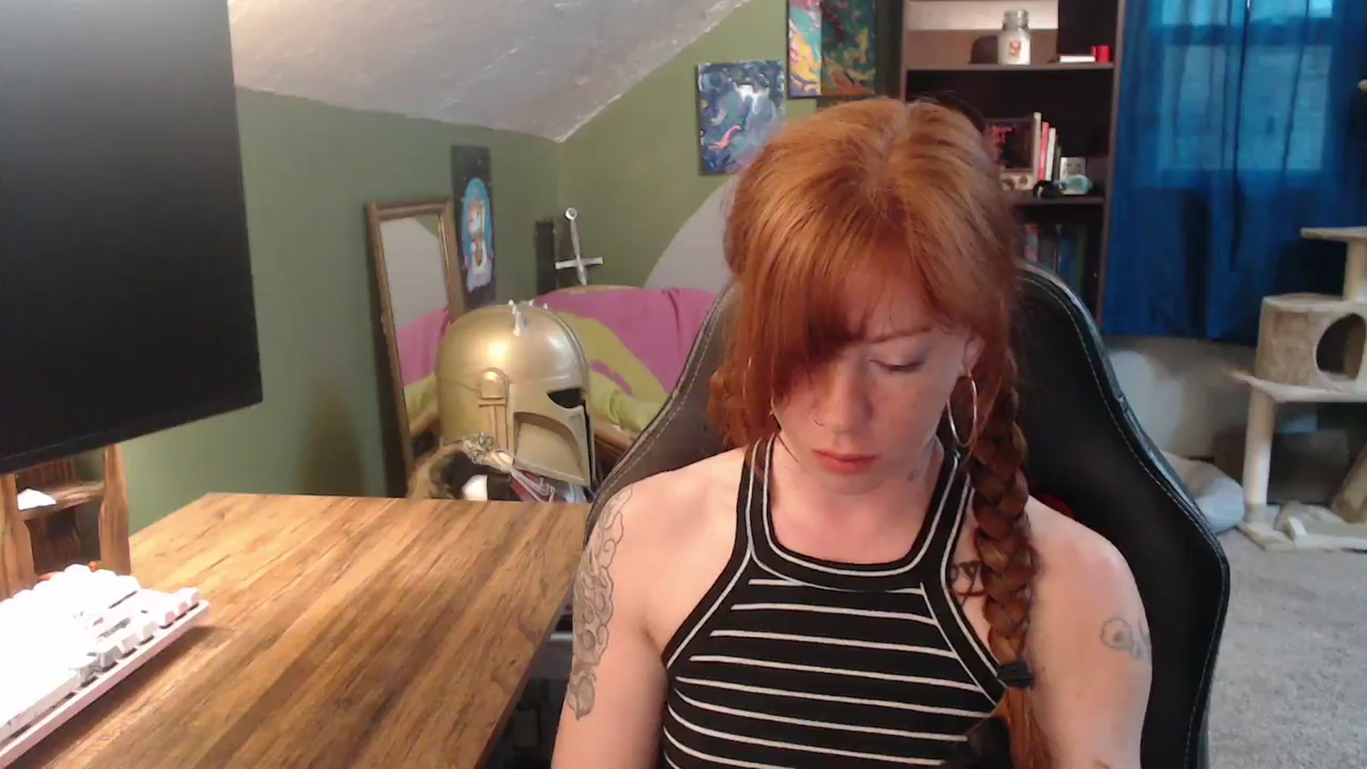 Gallery image thumbnail from AstraeaSiren's myfreecams stream on, 03/28/2025, 19:25 image 12 of 20
