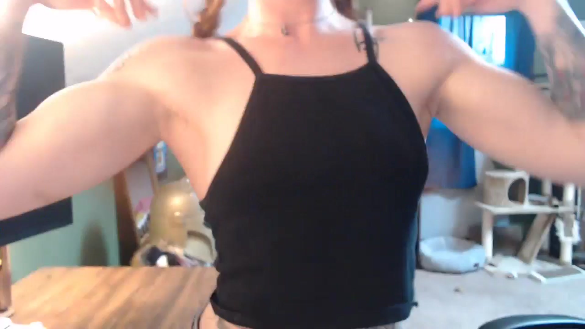 Gallery image thumbnail from AstraeaSiren's myfreecams stream on, 04/18/2025, 18:43 image 18 of 20