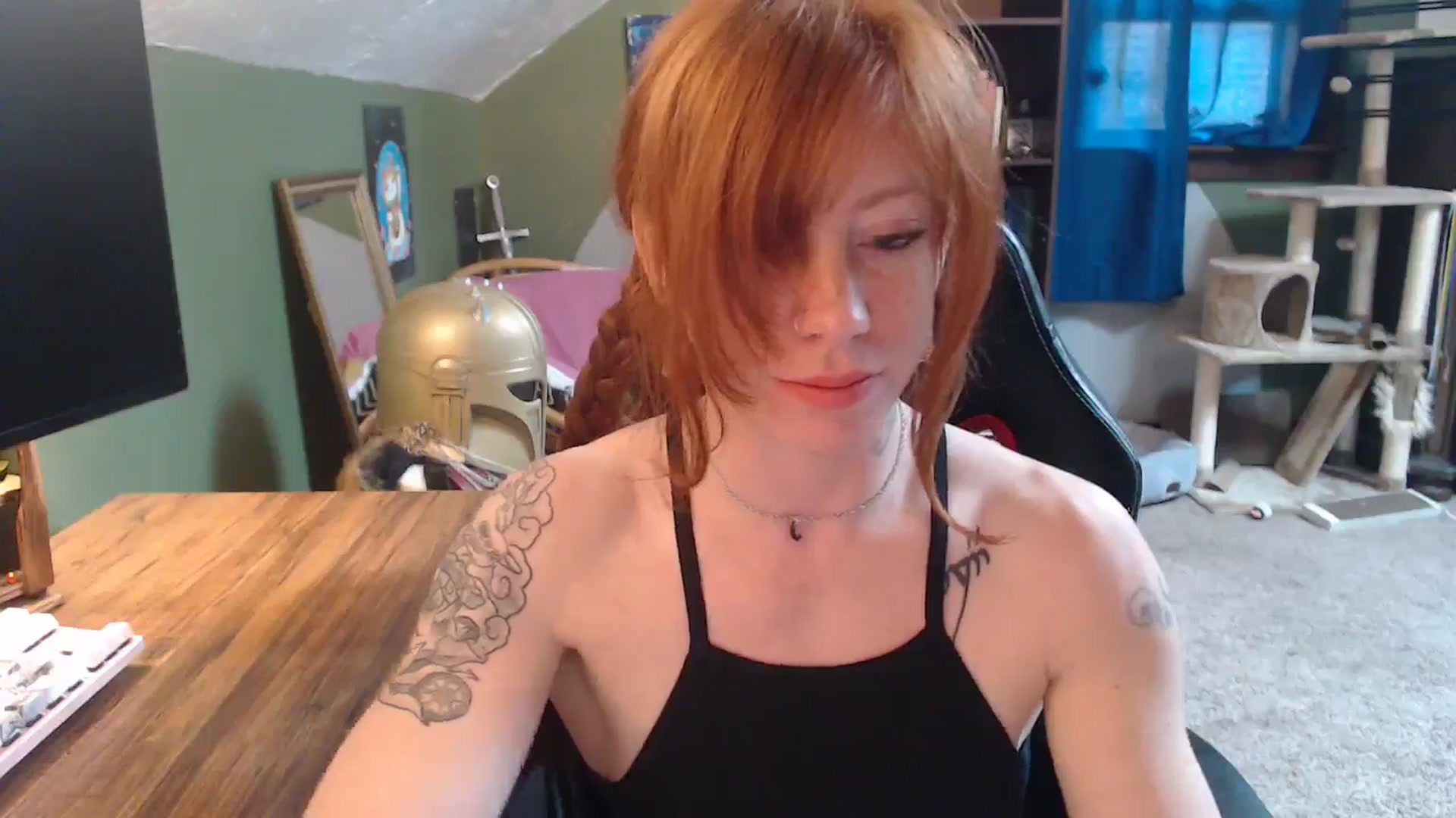 Gallery image thumbnail from AstraeaSiren's myfreecams stream on, 04/18/2025, 18:43 image 14 of 20