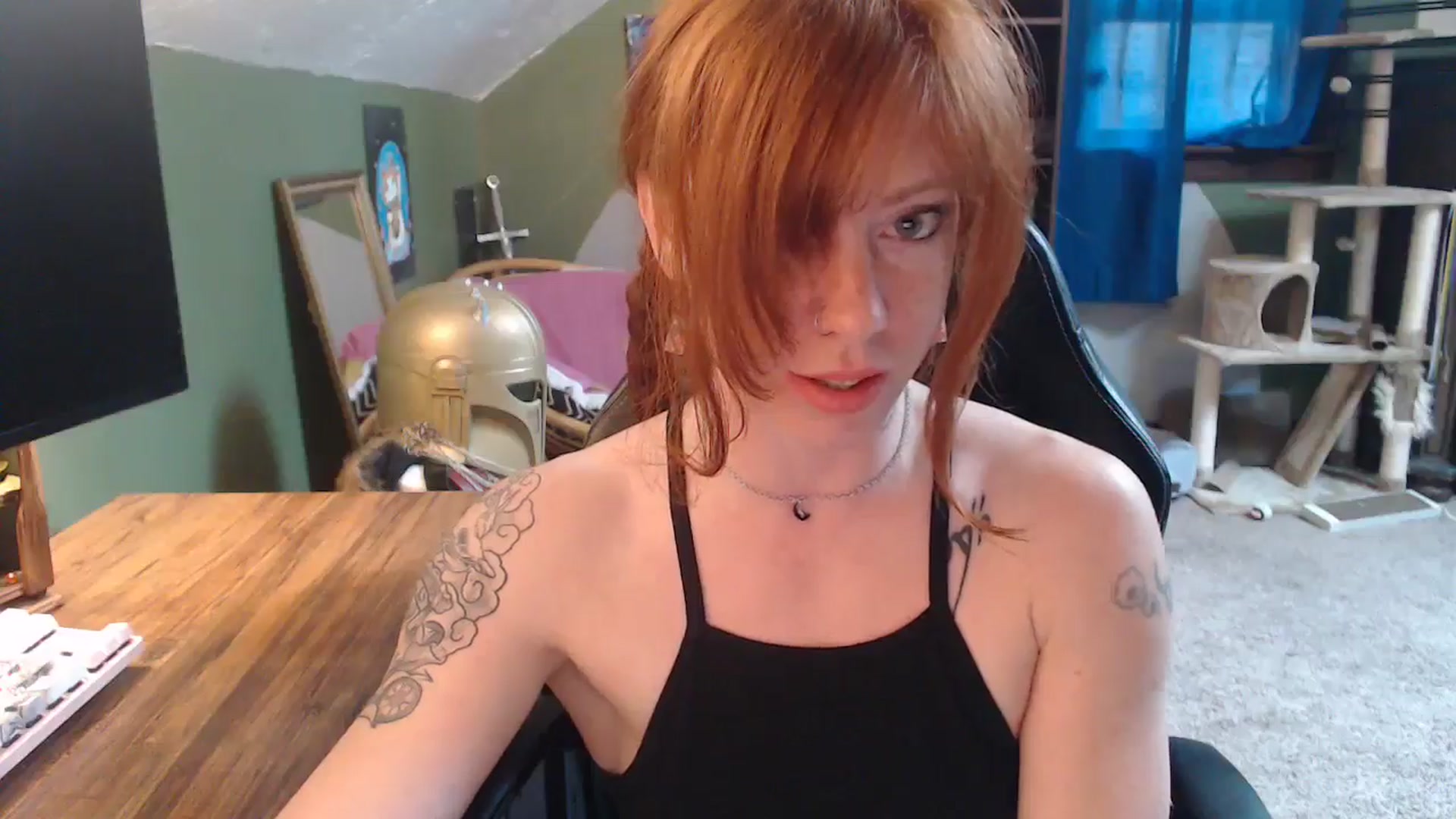 Gallery image thumbnail from AstraeaSiren's myfreecams stream on, 04/18/2025, 18:43 image 11 of 20