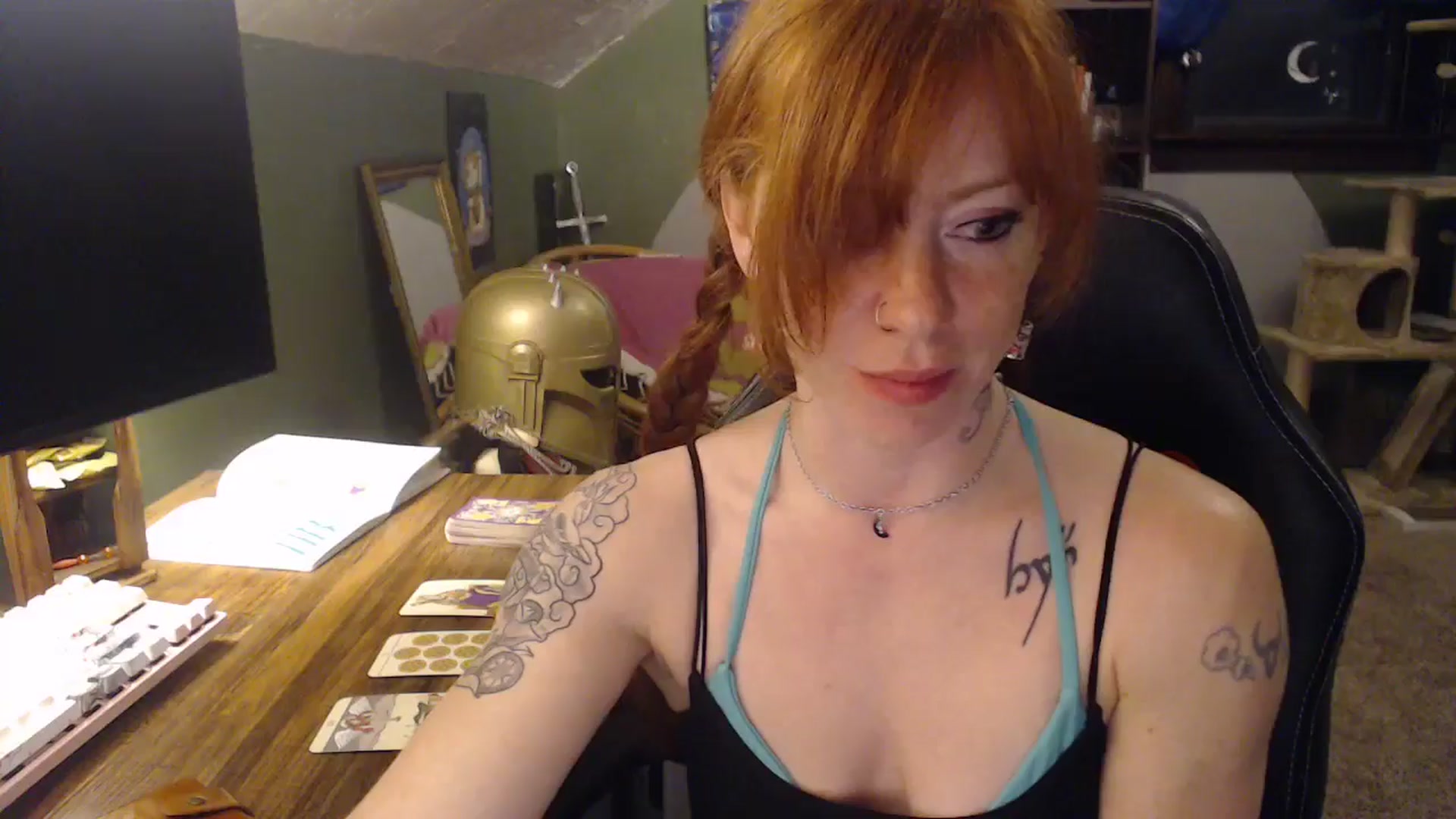 Gallery image thumbnail from AstraeaSiren's myfreecams stream on, 04/20/2025, 06:55 image 1 of 20