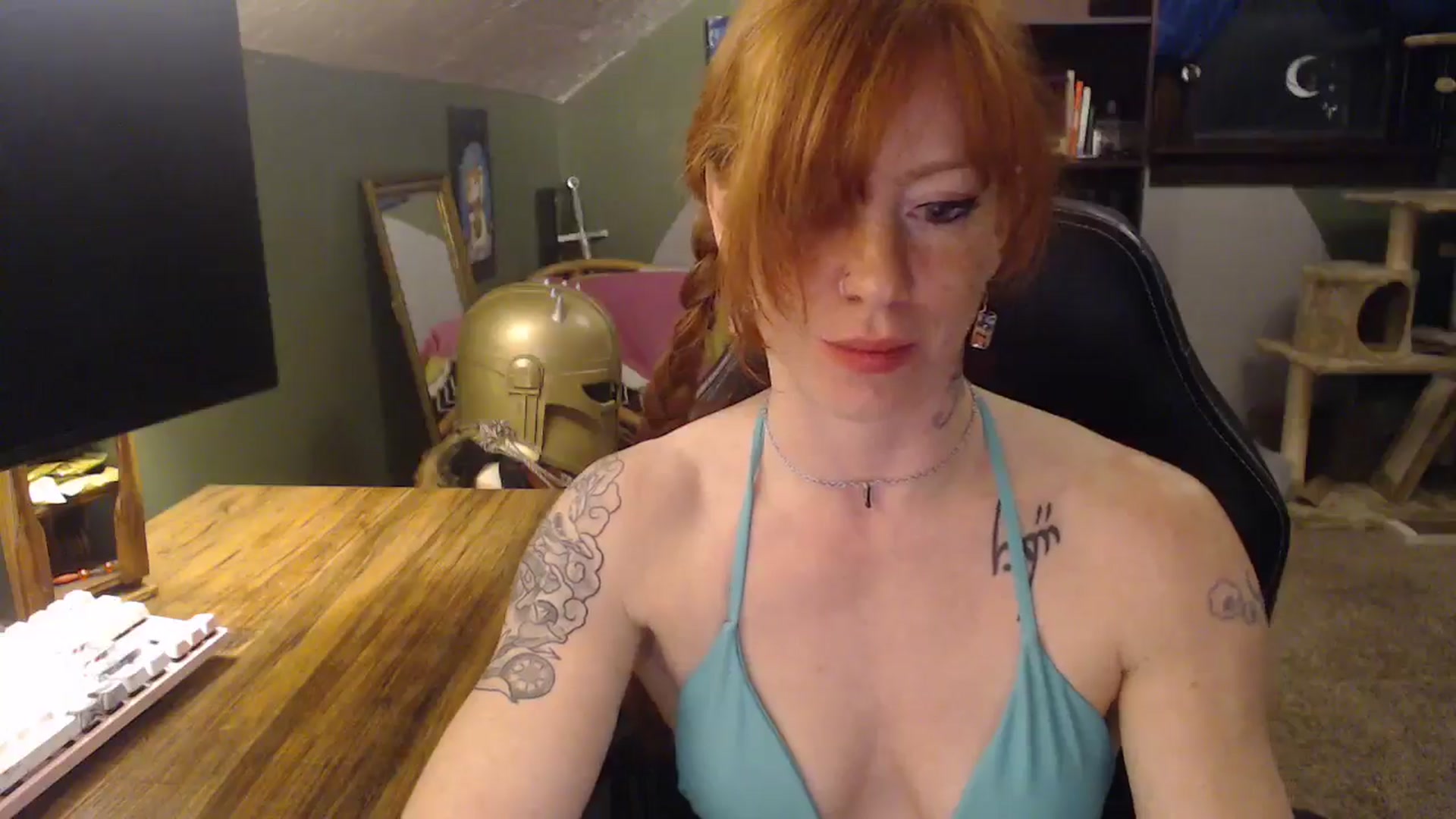 Gallery image thumbnail from AstraeaSiren's myfreecams stream on, 04/20/2025, 06:55 image 15 of 20
