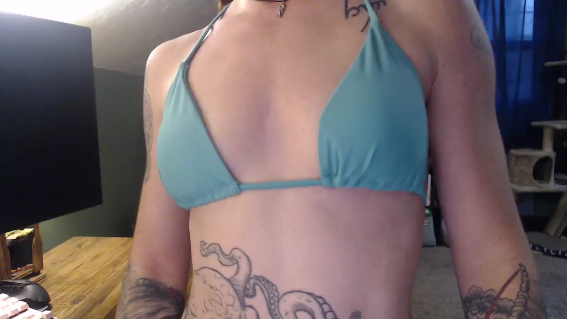 Gallery image thumbnail from AstraeaSiren's myfreecams stream on, 05/02/2025, 18:58 image 15 of 20