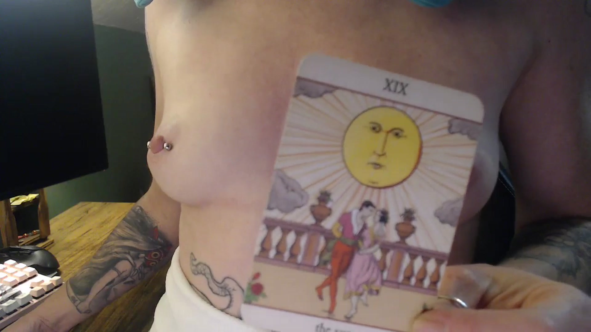 Gallery image thumbnail from AstraeaSiren's myfreecams stream on, 05/02/2025, 18:58 image 13 of 20