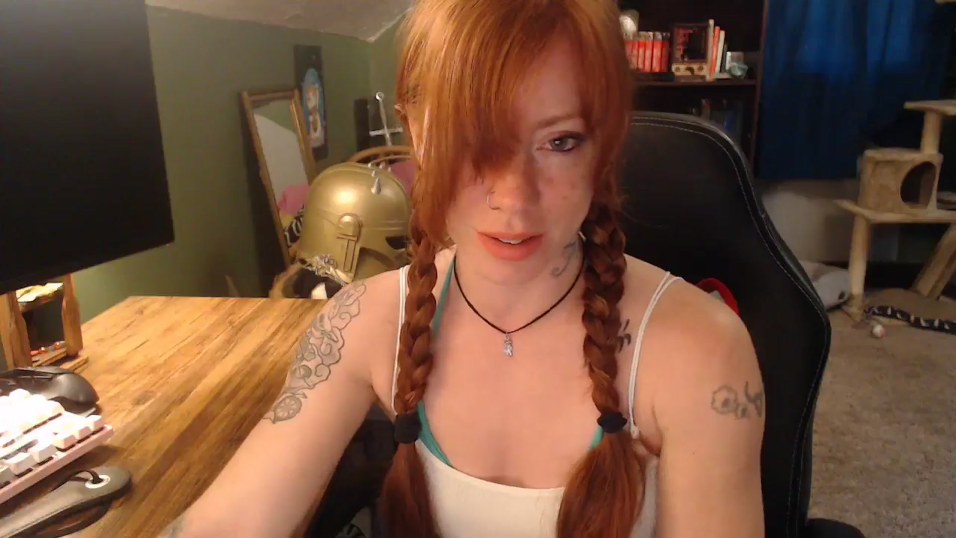 Gallery image thumbnail from AstraeaSiren's myfreecams stream on, 05/02/2025, 18:58 image 8 of 20