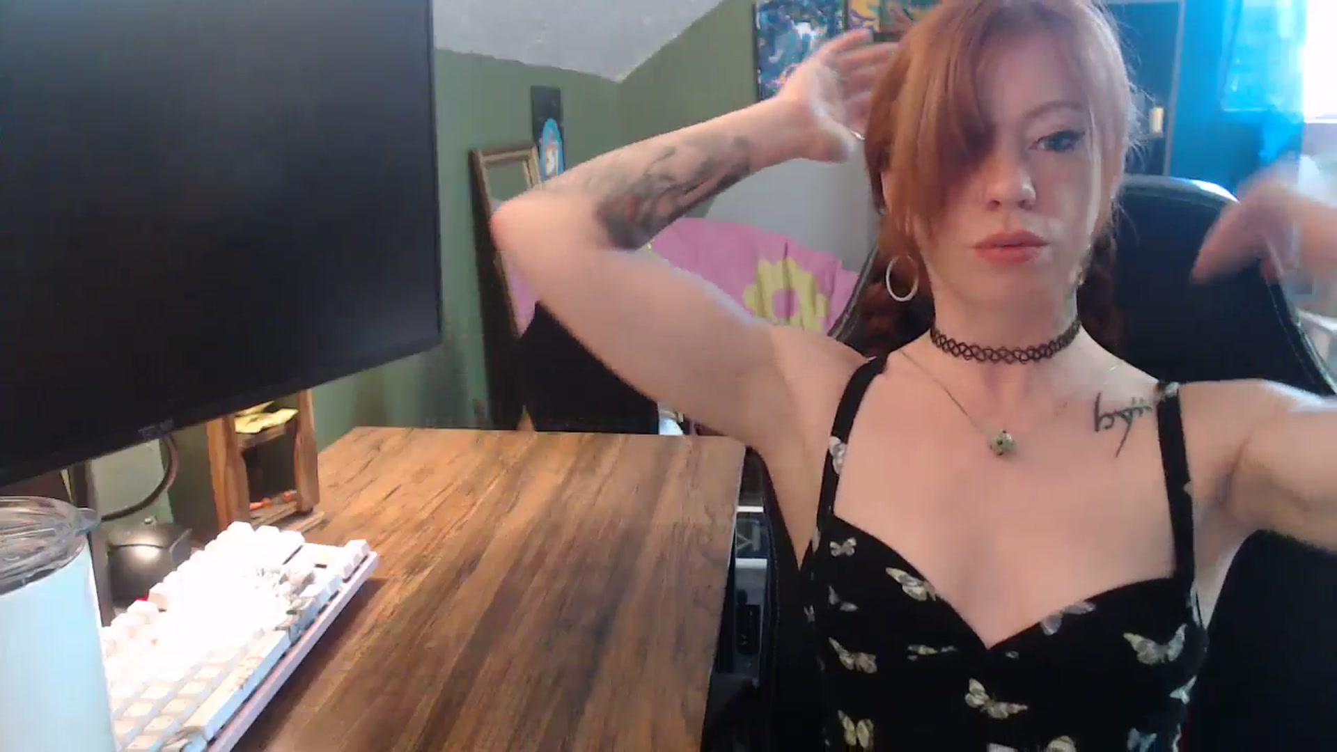 Gallery image thumbnail from AstraeaSiren's myfreecams stream on, 05/09/2025, 19:33 image 2 of 20