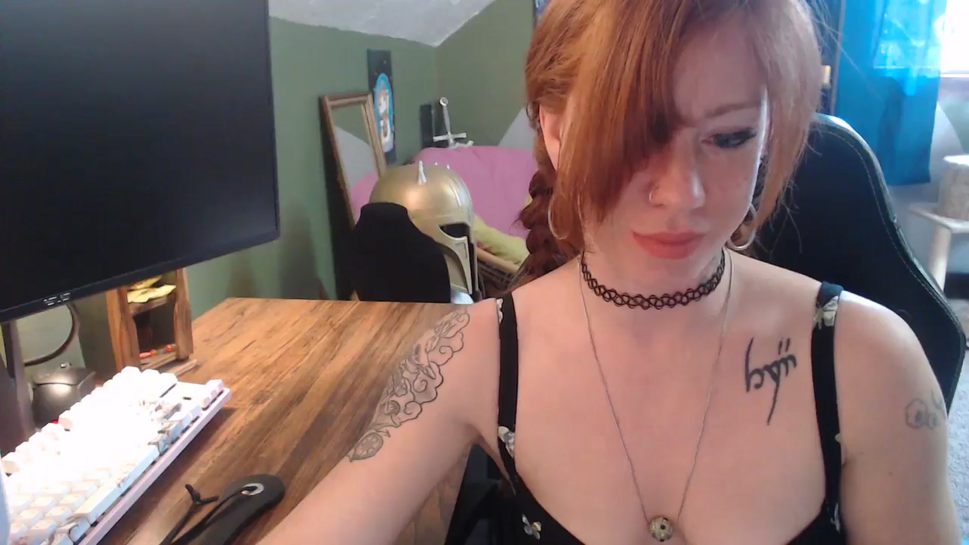 Gallery image thumbnail from AstraeaSiren's myfreecams stream on, 05/09/2025, 19:33 image 10 of 20