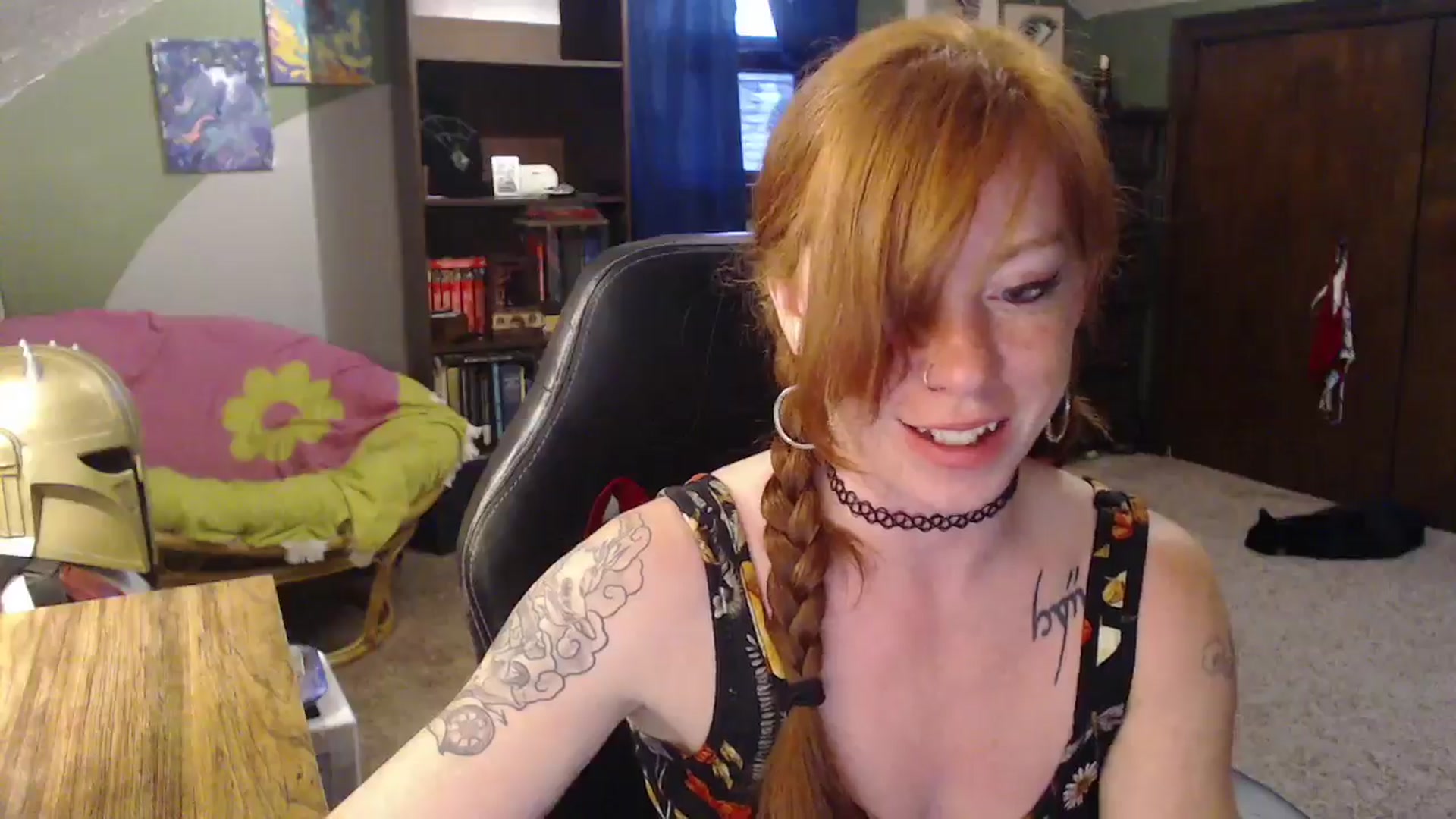 Gallery image thumbnail from AstraeaSiren's myfreecams stream on, 05/27/2025, 01:42 image 10 of 20