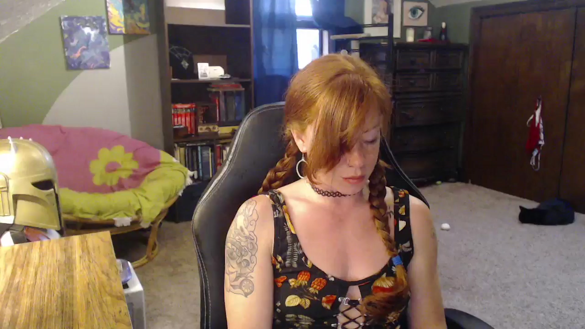 Gallery image thumbnail from AstraeaSiren's myfreecams stream on, 05/27/2025, 01:42 image 7 of 20