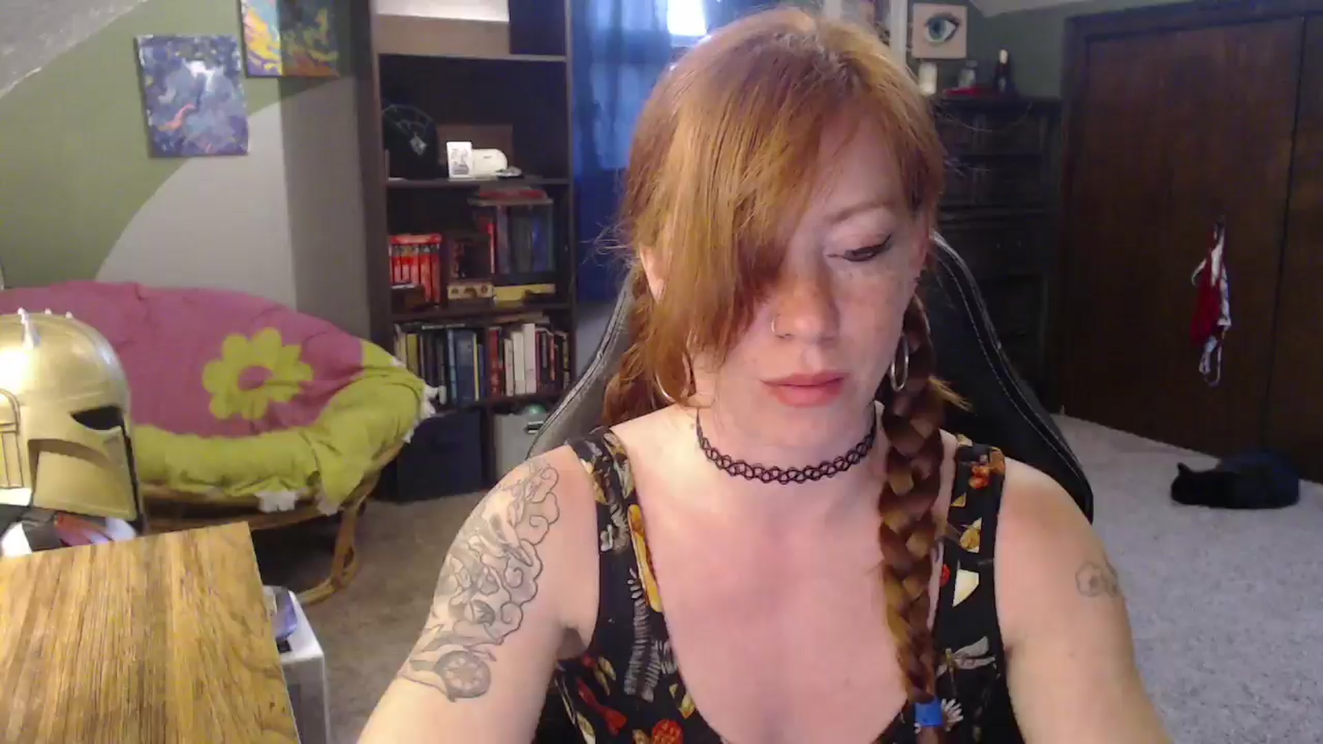 Gallery image thumbnail from AstraeaSiren's myfreecams stream on, 05/27/2025, 01:42 image 6 of 20
