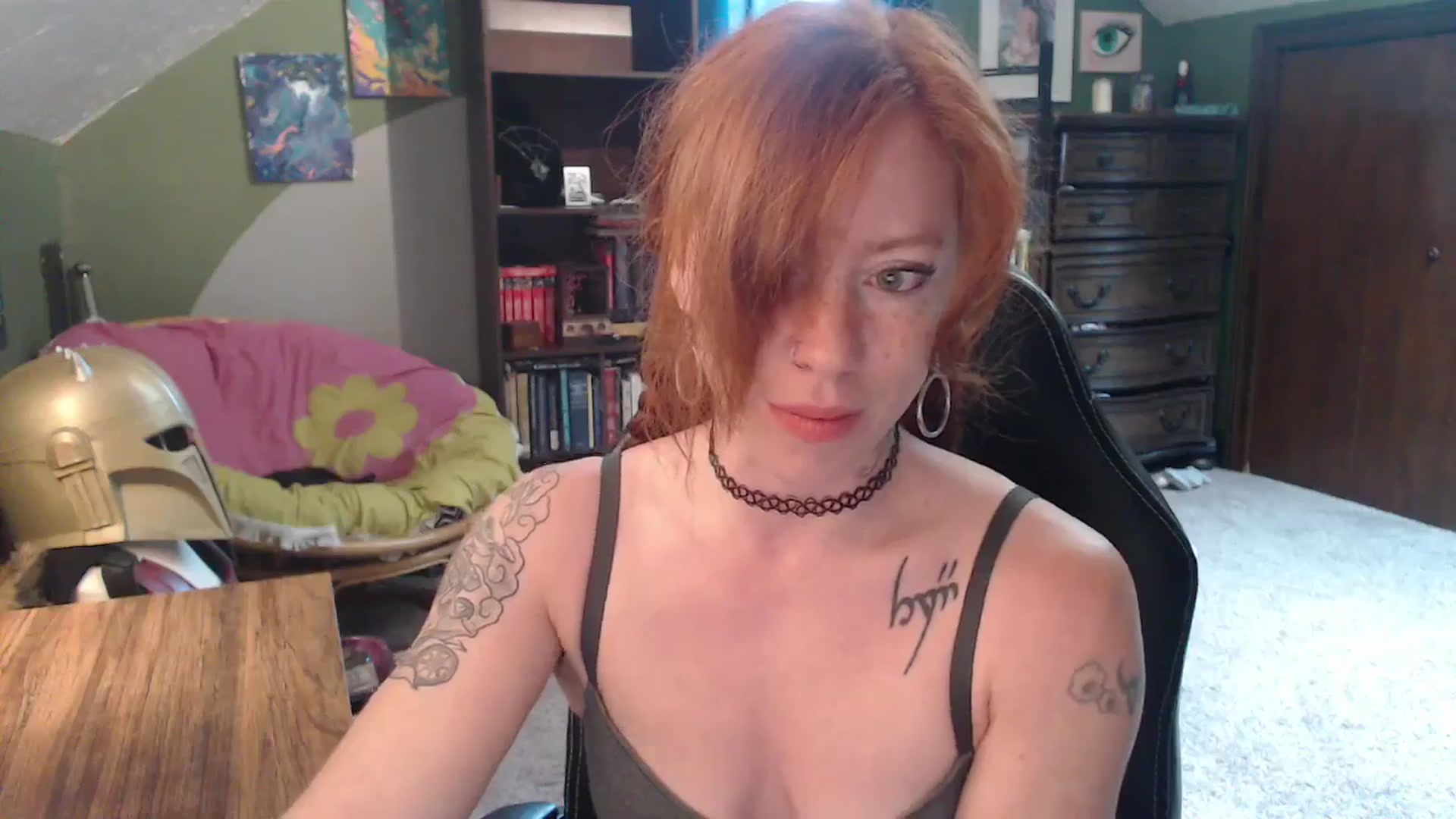 Gallery image thumbnail from AstraeaSiren's myfreecams stream on, 05/30/2025, 18:04 image 10 of 20