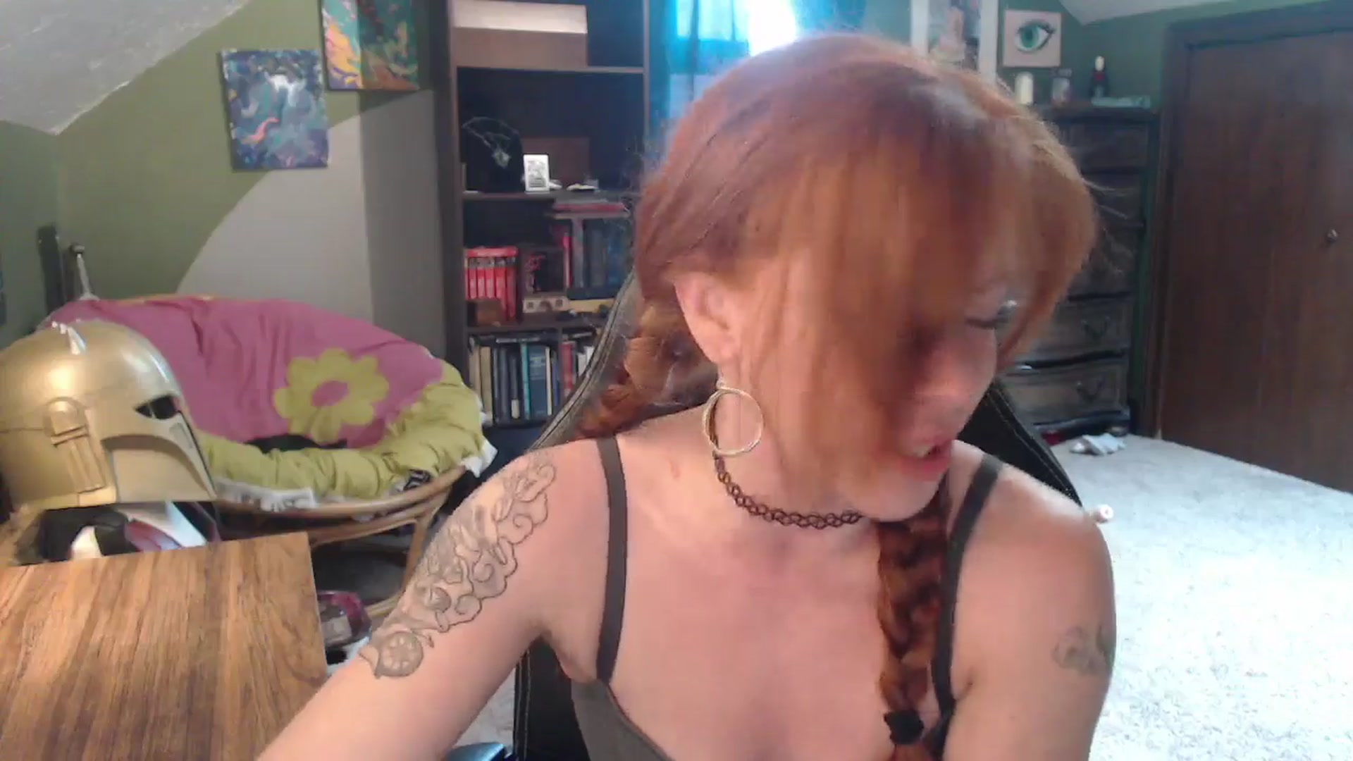 Gallery image thumbnail from AstraeaSiren's myfreecams stream on, 05/30/2025, 18:04 image 3 of 20