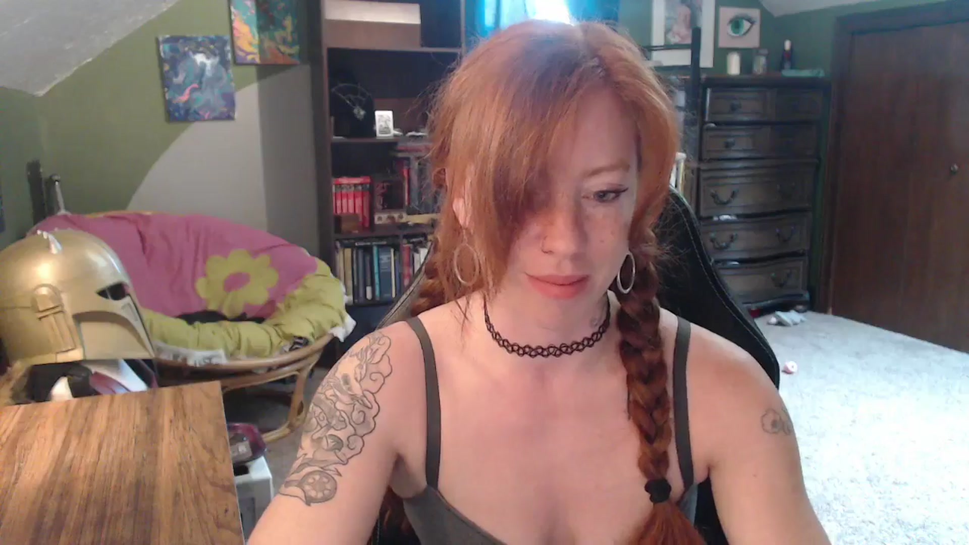 Gallery image thumbnail from AstraeaSiren's myfreecams stream on, 05/30/2025, 18:04 image 2 of 20