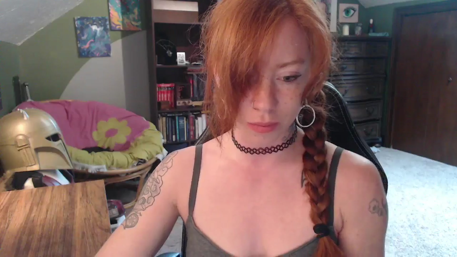 Gallery image thumbnail from AstraeaSiren's myfreecams stream on, 05/30/2025, 18:04 image 15 of 20