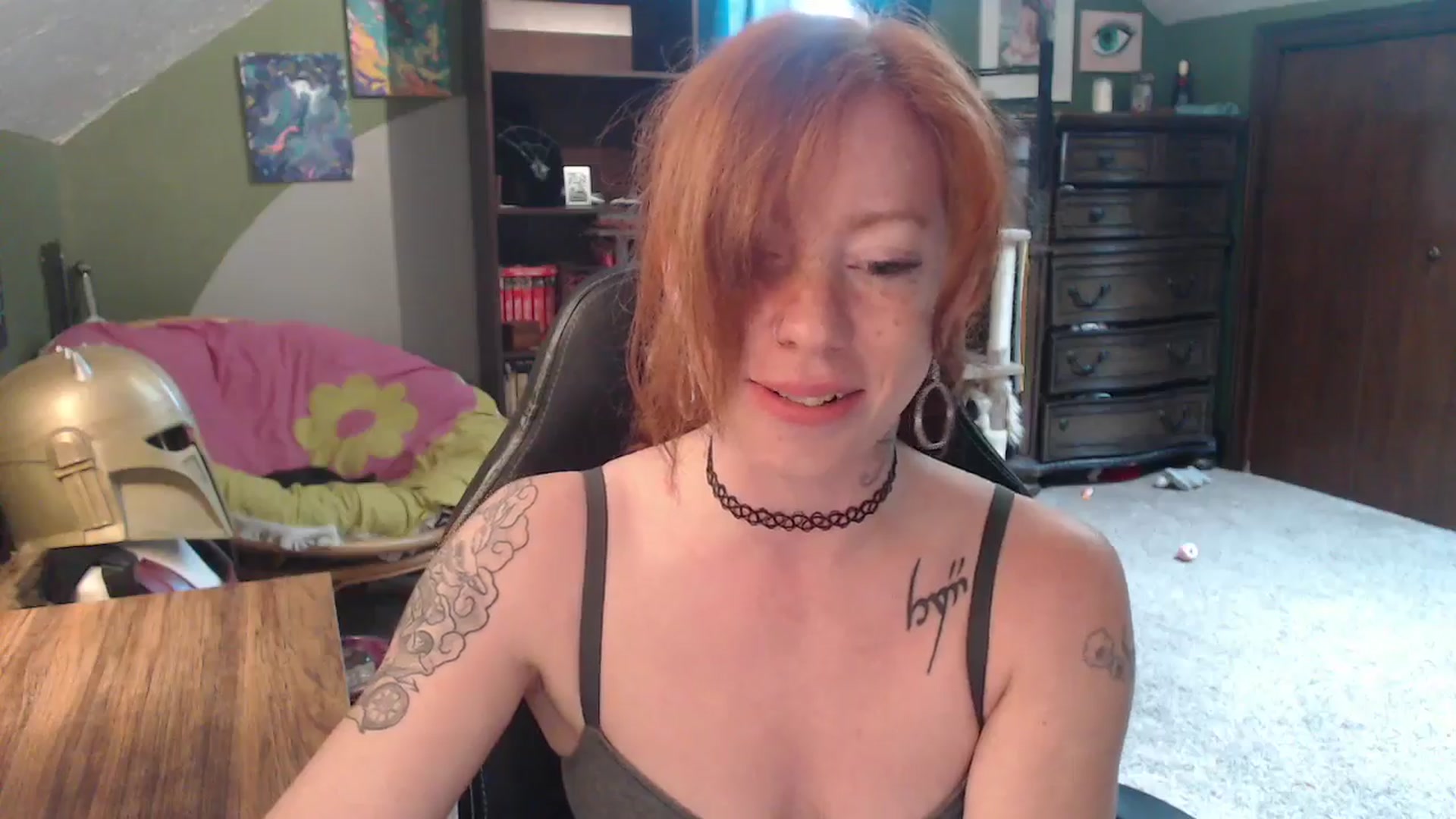 Gallery image thumbnail from AstraeaSiren's myfreecams stream on, 05/30/2025, 18:04 image 8 of 20