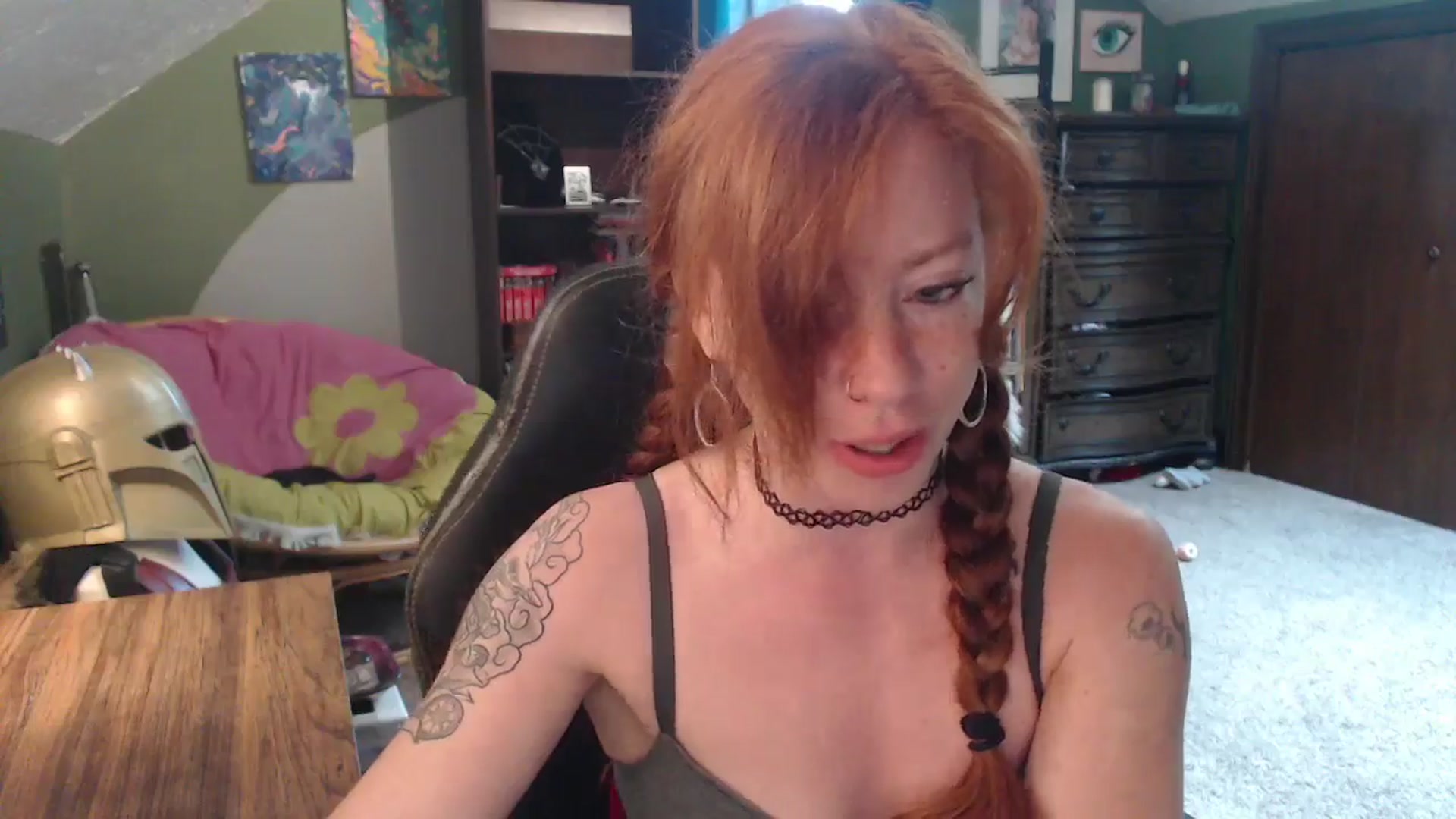 Gallery image thumbnail from AstraeaSiren's myfreecams stream on, 05/30/2025, 18:04 image 6 of 20