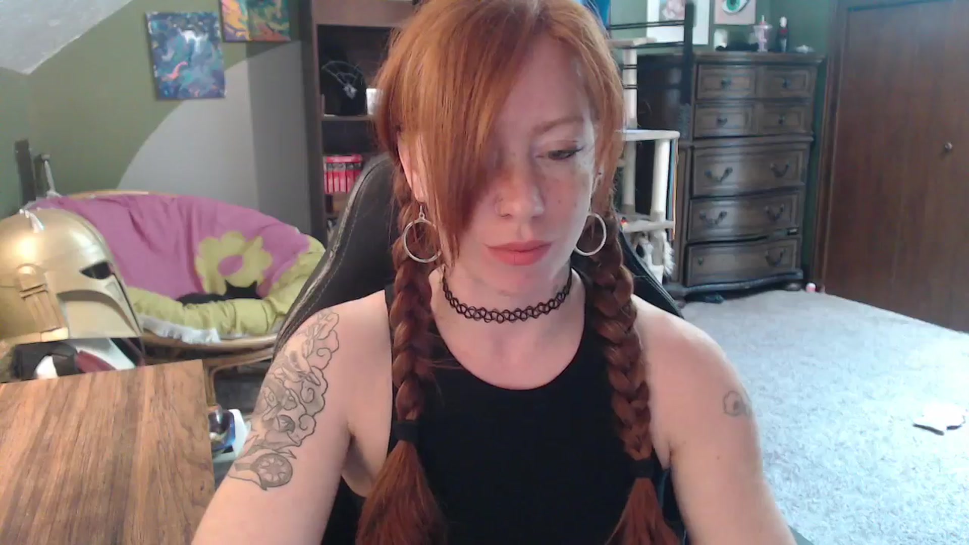 Gallery image thumbnail from AstraeaSiren's myfreecams stream on, 06/02/2025, 18:13 image 15 of 20