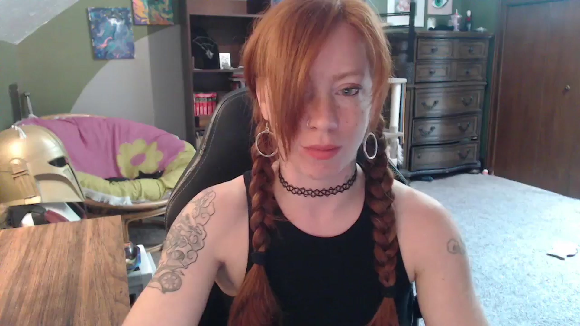 Gallery image thumbnail from AstraeaSiren's myfreecams stream on, 06/02/2025, 18:13 image 19 of 20