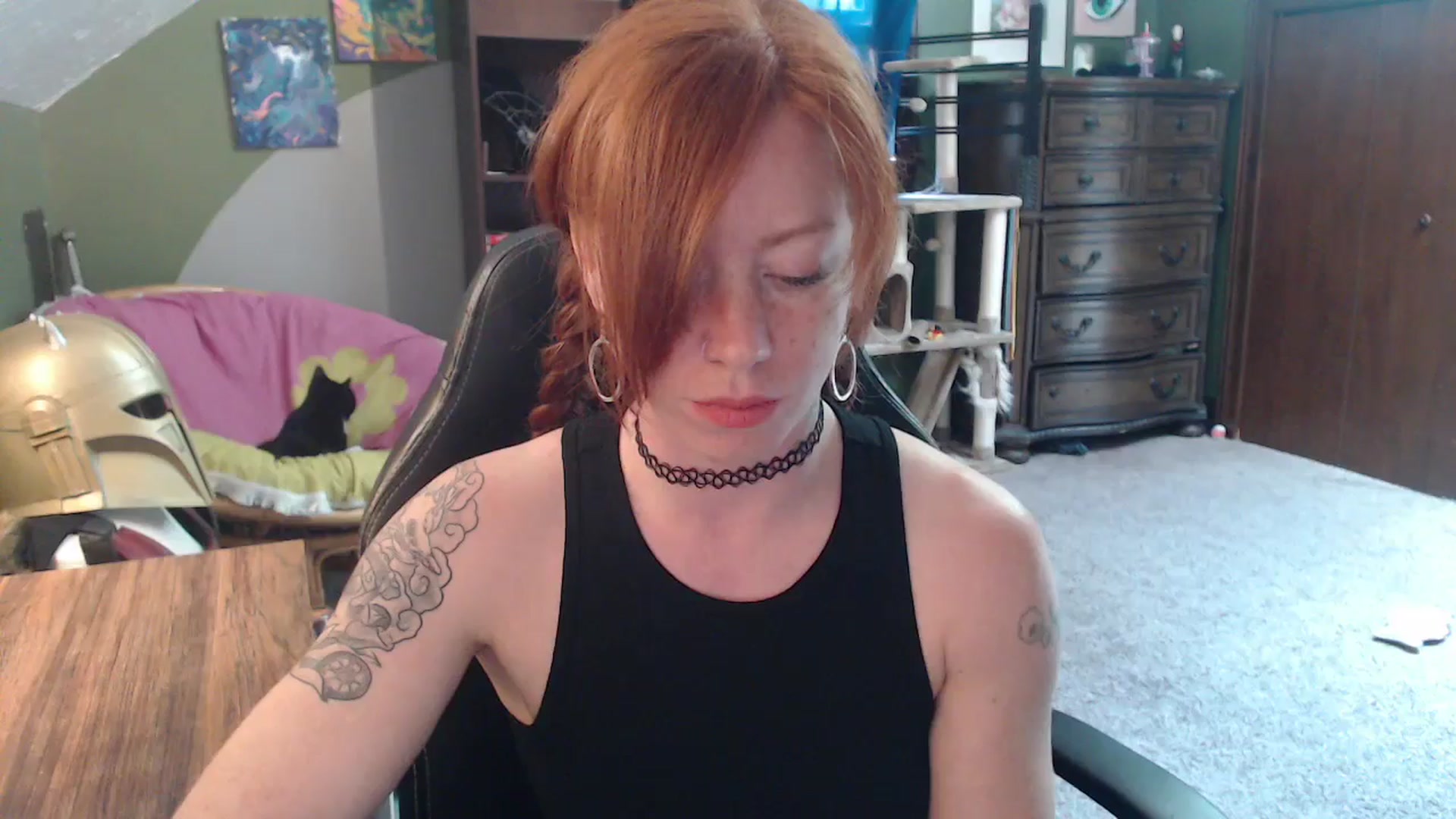Gallery image thumbnail from AstraeaSiren's myfreecams stream on, 06/02/2025, 18:13 image 4 of 20