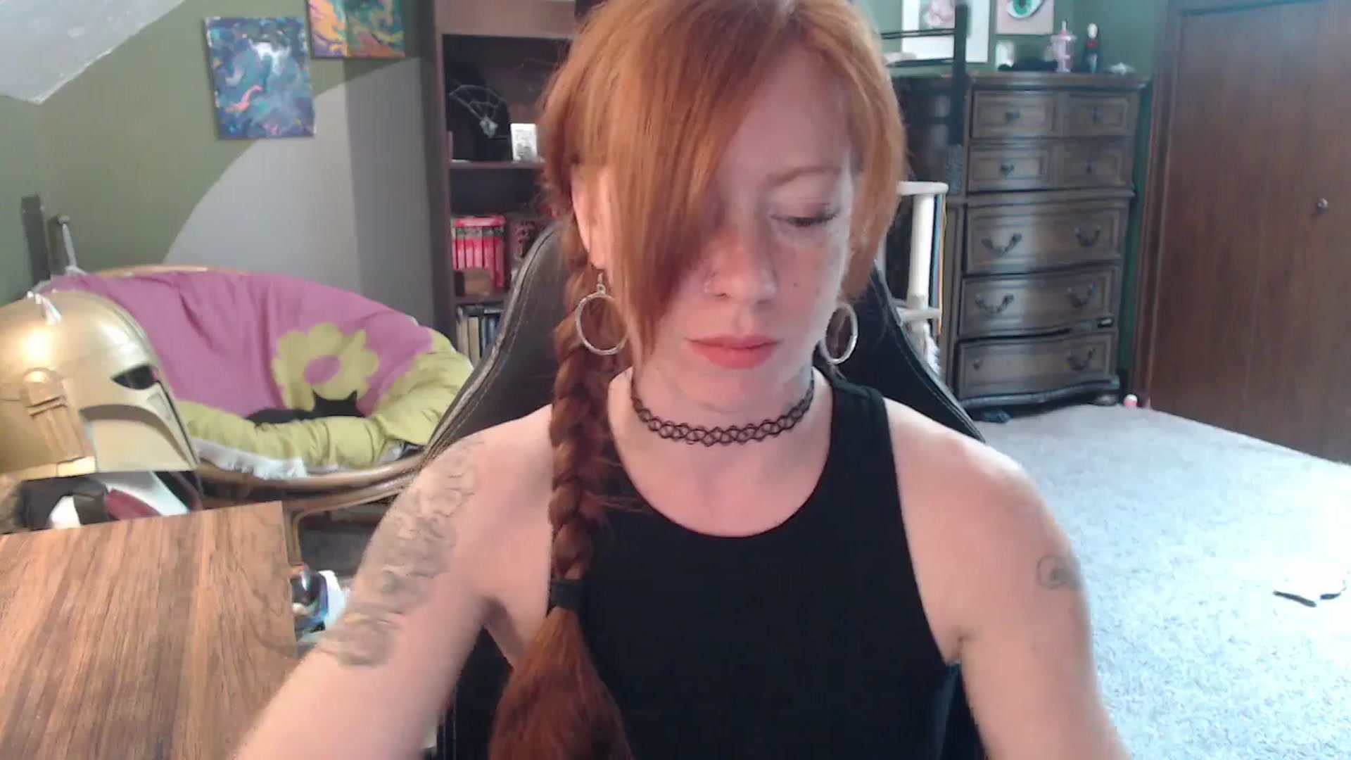 Gallery image thumbnail from AstraeaSiren's myfreecams stream on, 06/02/2025, 18:13 image 11 of 20