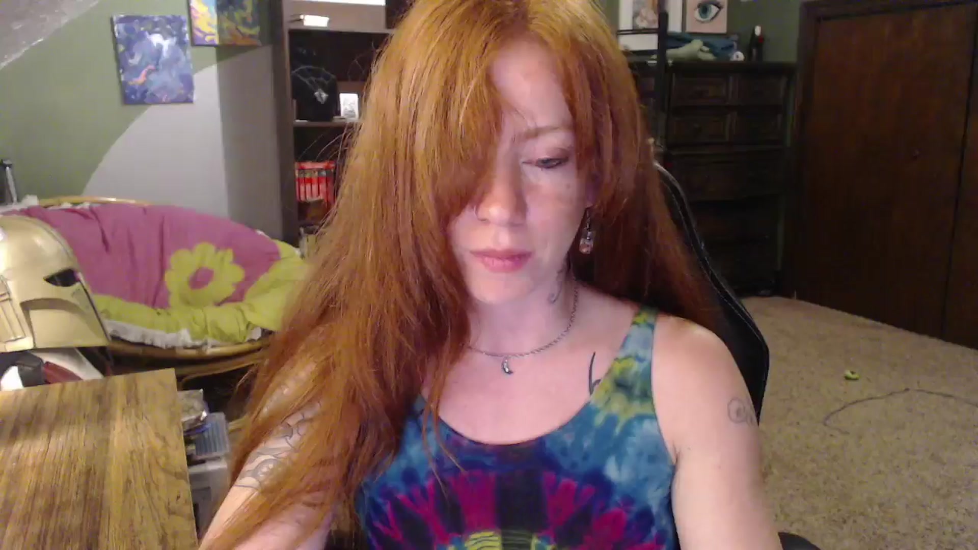 Gallery image thumbnail from AstraeaSiren's myfreecams stream on, 06/19/2025, 07:35 image 7 of 20