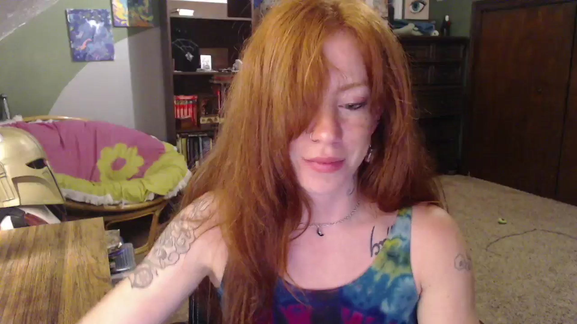 Gallery image thumbnail from AstraeaSiren's myfreecams stream on, 06/19/2025, 07:35 image 9 of 20