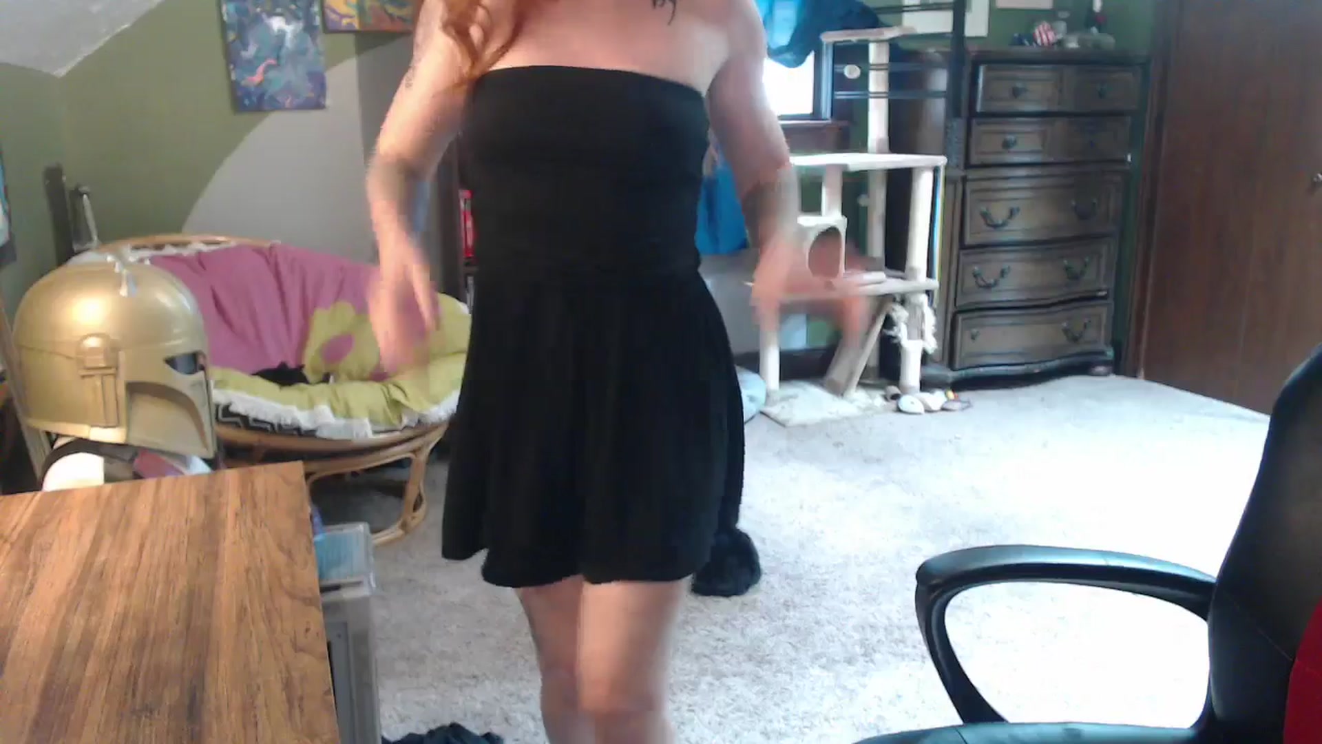 Gallery image thumbnail from AstraeaSiren's myfreecams stream on, 06/27/2025, 18:16 image 14 of 20