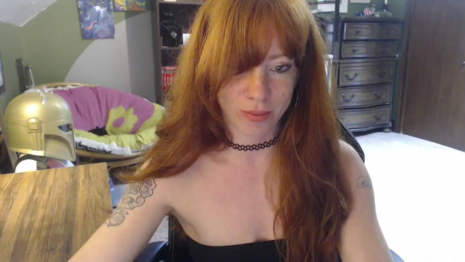Gallery image thumbnail from AstraeaSiren's myfreecams stream on, 06/27/2025, 18:16 image 10 of 20
