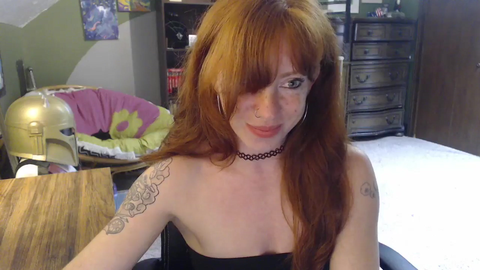 Gallery image thumbnail from AstraeaSiren's myfreecams stream on, 06/27/2025, 18:16 image 5 of 20
