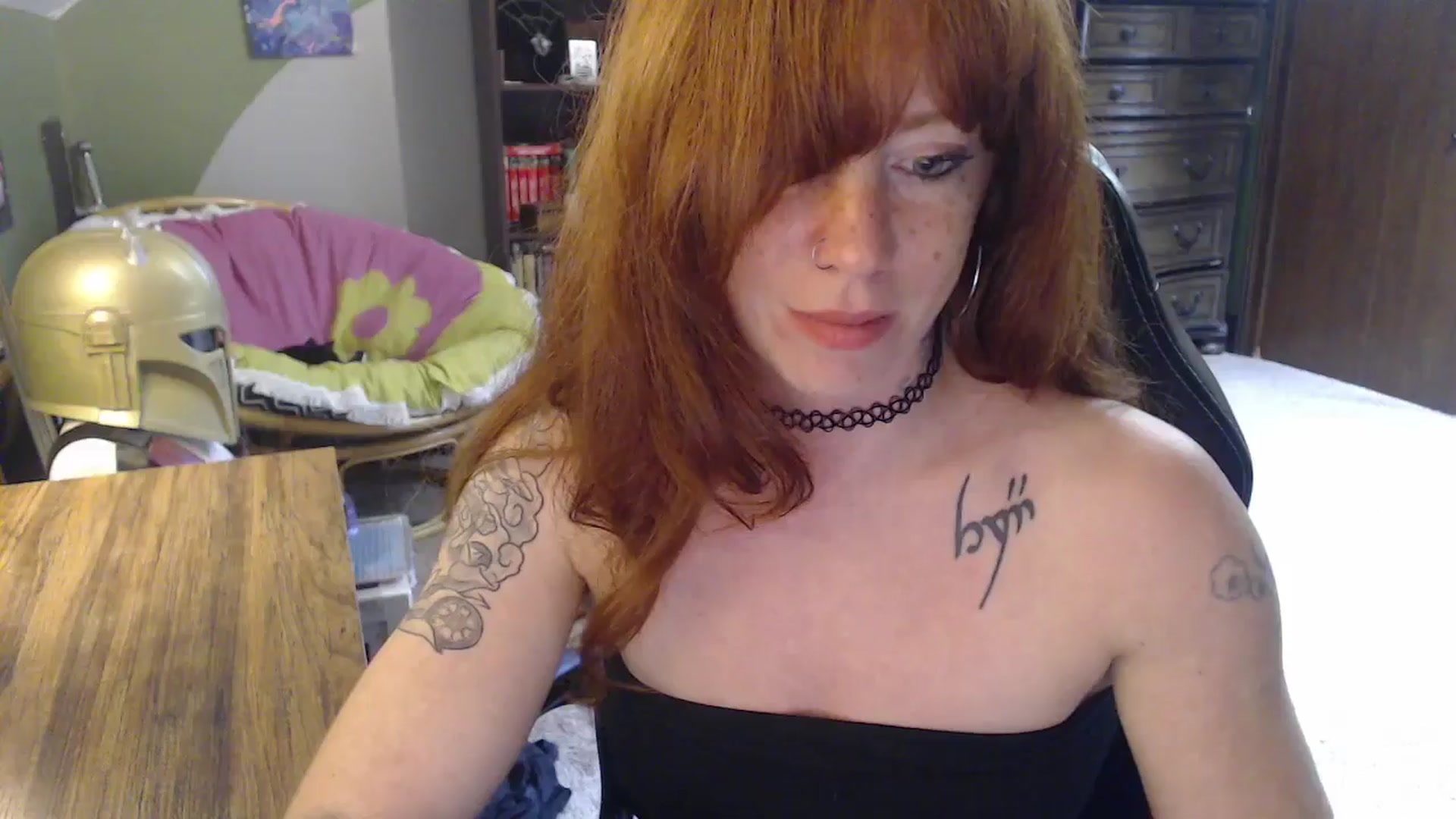 Gallery image thumbnail from AstraeaSiren's myfreecams stream on, 06/27/2025, 18:16 image 15 of 20