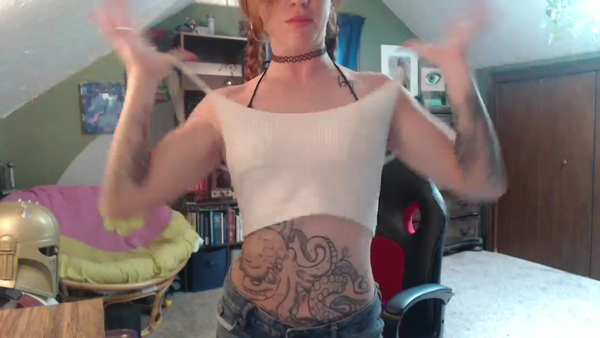 Gallery image thumbnail from AstraeaSiren's myfreecams stream on, 07/25/2025, 19:07 image 3 of 20