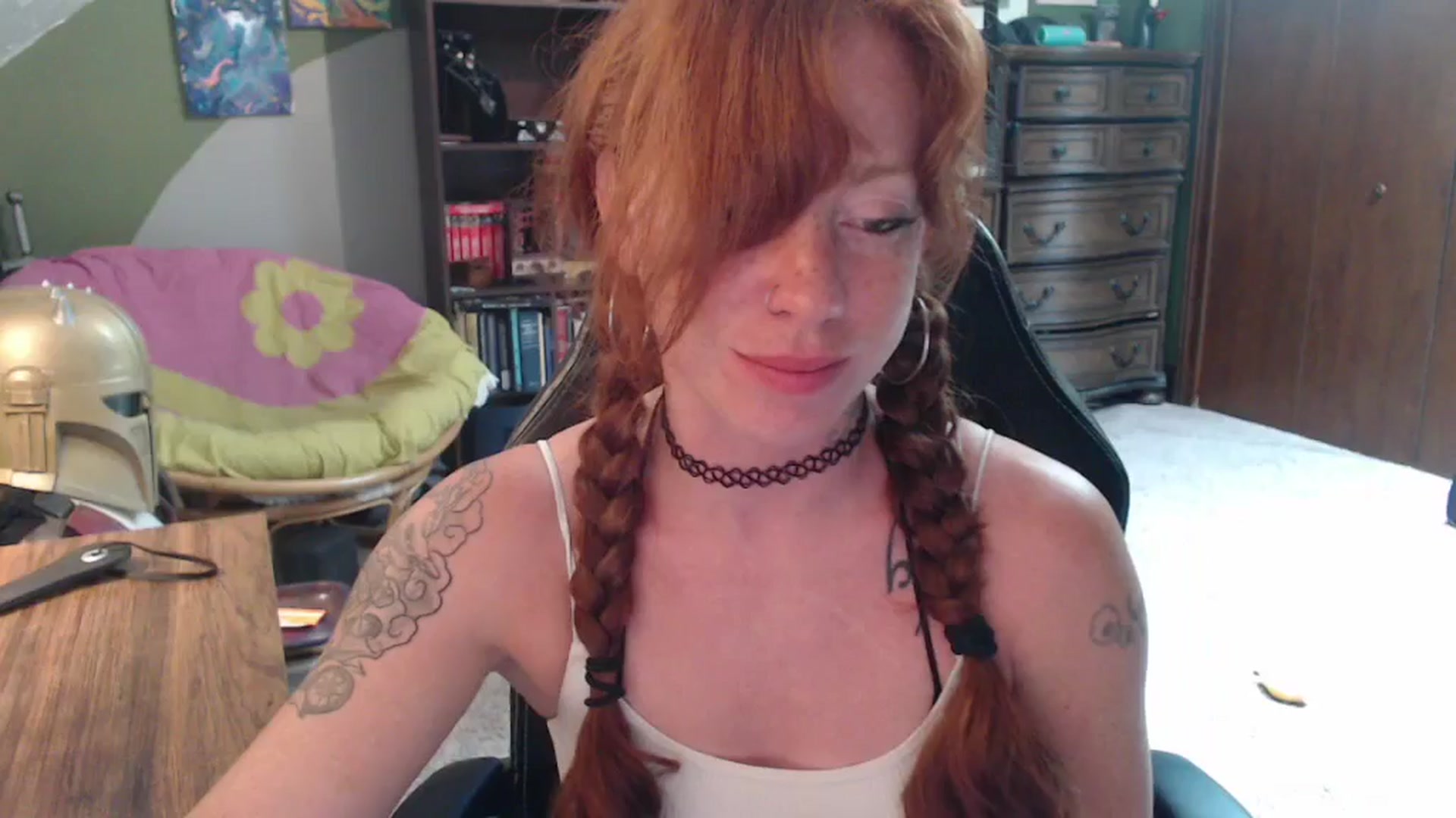 Gallery image thumbnail from AstraeaSiren's myfreecams stream on, 07/25/2025, 19:07 image 16 of 20