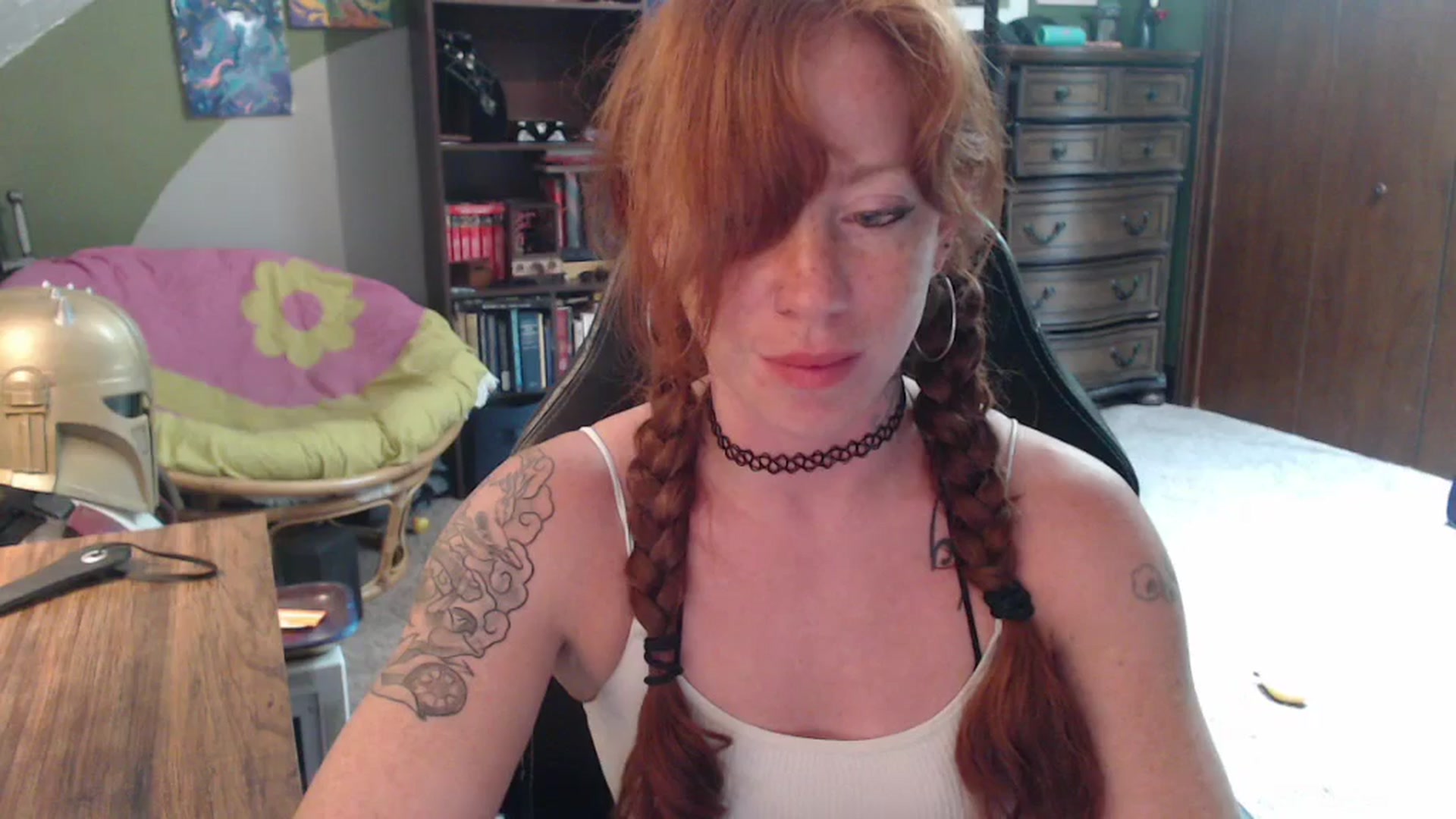 Gallery image thumbnail from AstraeaSiren's myfreecams stream on, 07/25/2025, 19:07 image 15 of 20