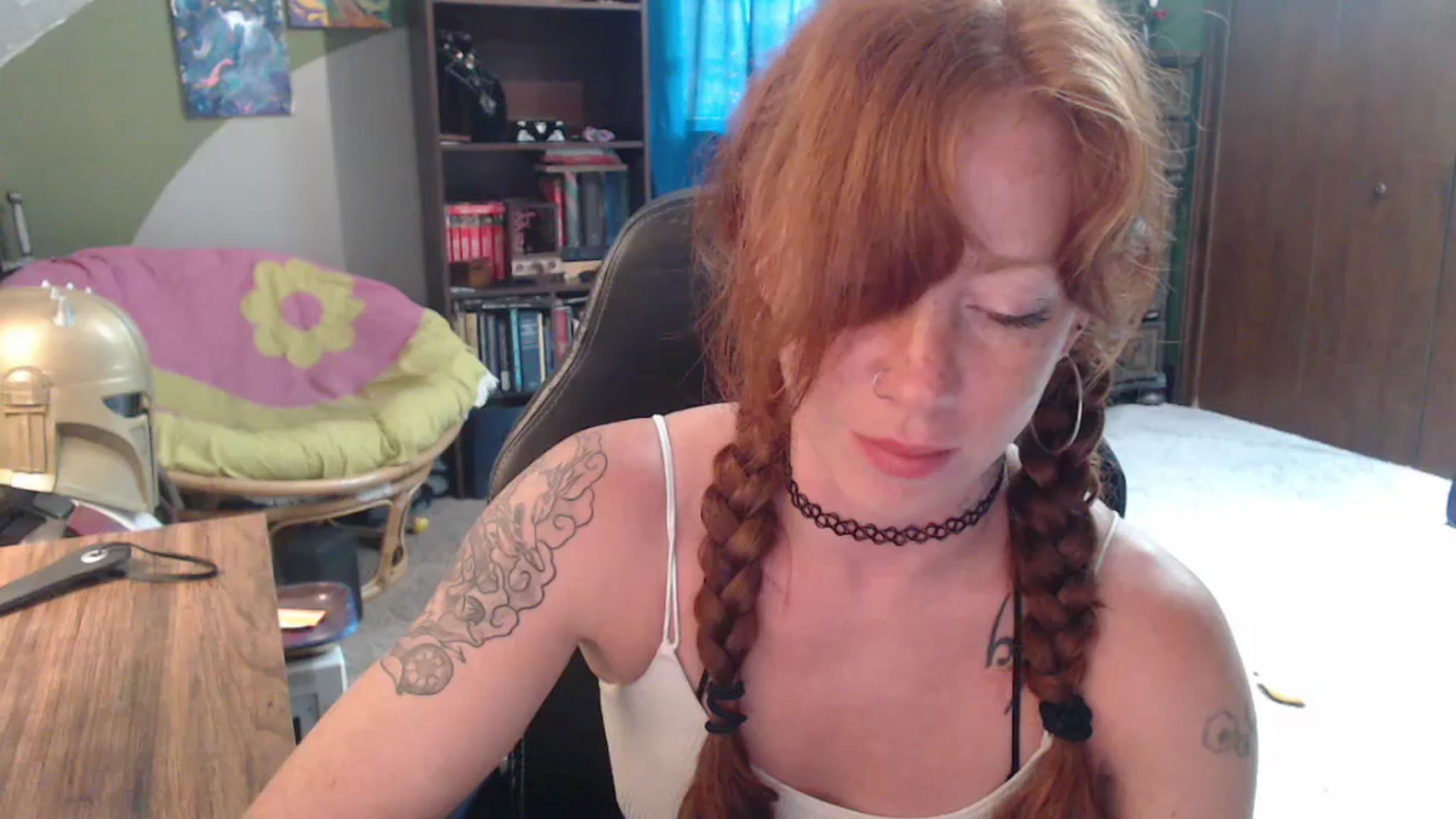 Gallery image thumbnail from AstraeaSiren's myfreecams stream on, 07/25/2025, 19:07 image 14 of 20