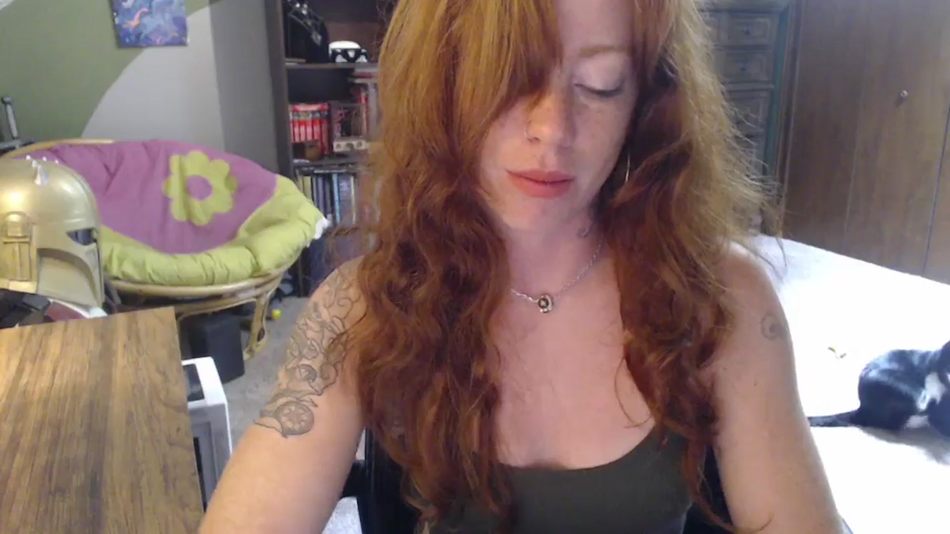 Gallery image thumbnail from AstraeaSiren's myfreecams stream on, 07/26/2025, 18:50 image 13 of 20