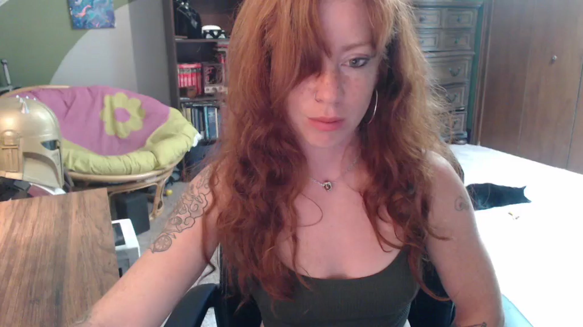Gallery image thumbnail from AstraeaSiren's myfreecams stream on, 07/26/2025, 18:50 image 9 of 20
