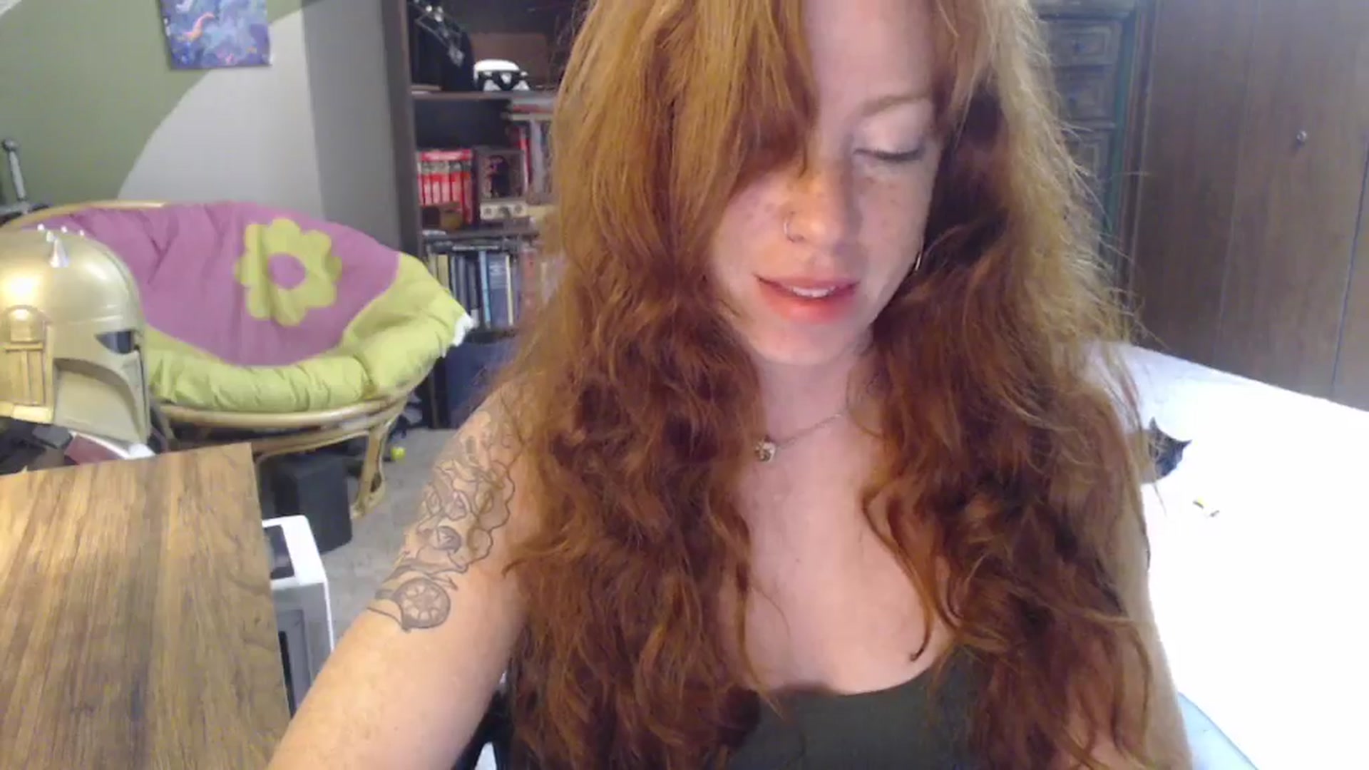 Gallery image thumbnail from AstraeaSiren's myfreecams stream on, 07/26/2025, 18:50 image 2 of 20