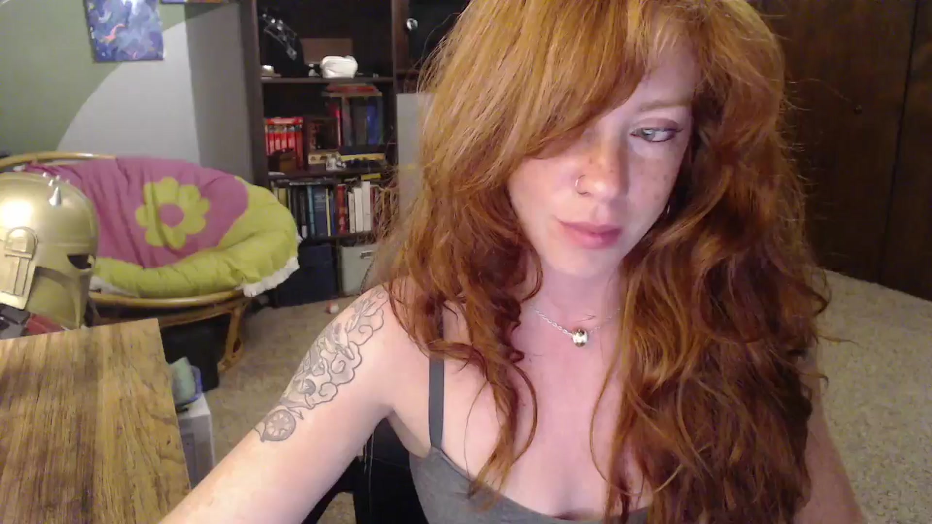Gallery image thumbnail from AstraeaSiren's myfreecams stream on, 08/06/2025, 06:12 image 1 of 20