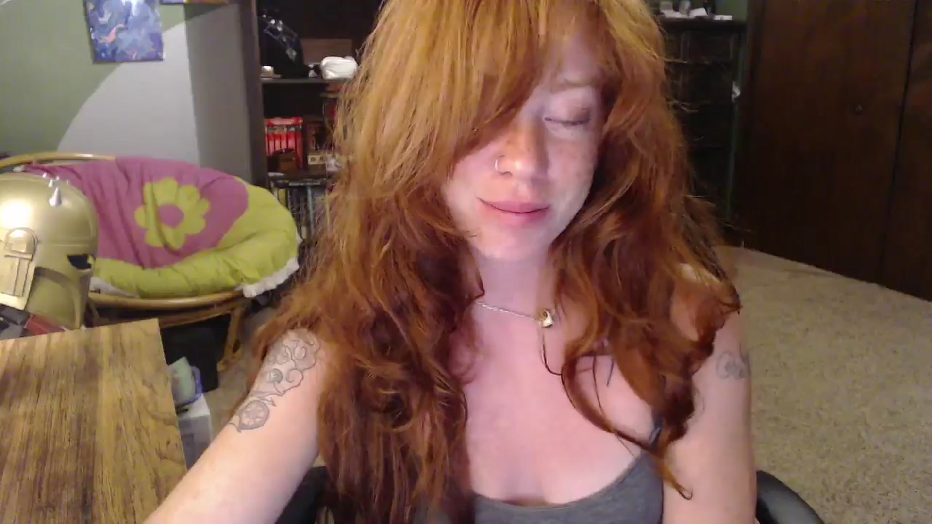 Gallery image thumbnail from AstraeaSiren's myfreecams stream on, 08/06/2025, 06:12 image 14 of 20