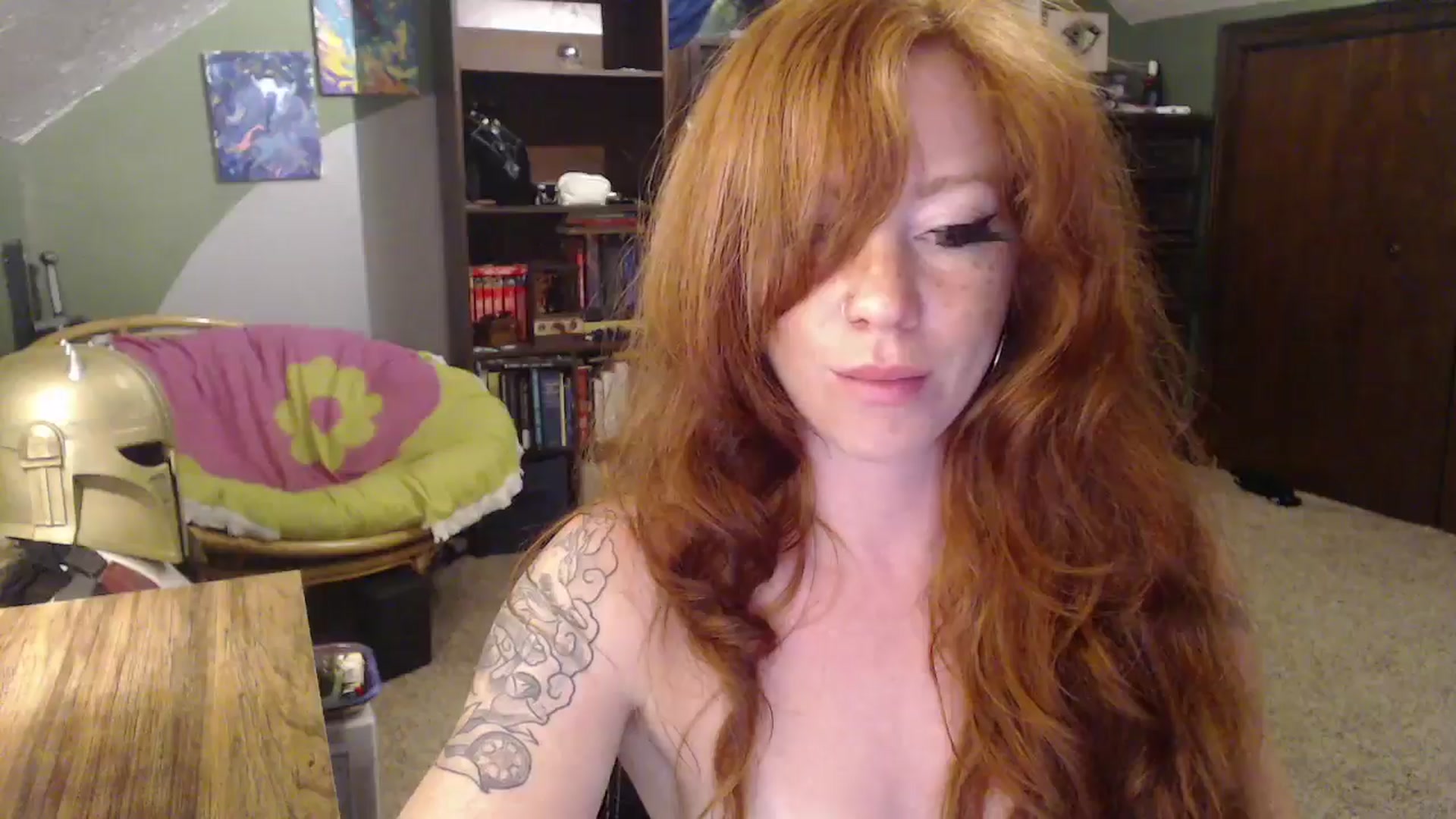 Gallery image thumbnail from AstraeaSiren's myfreecams stream on, 08/08/2025, 08:07 image 6 of 20