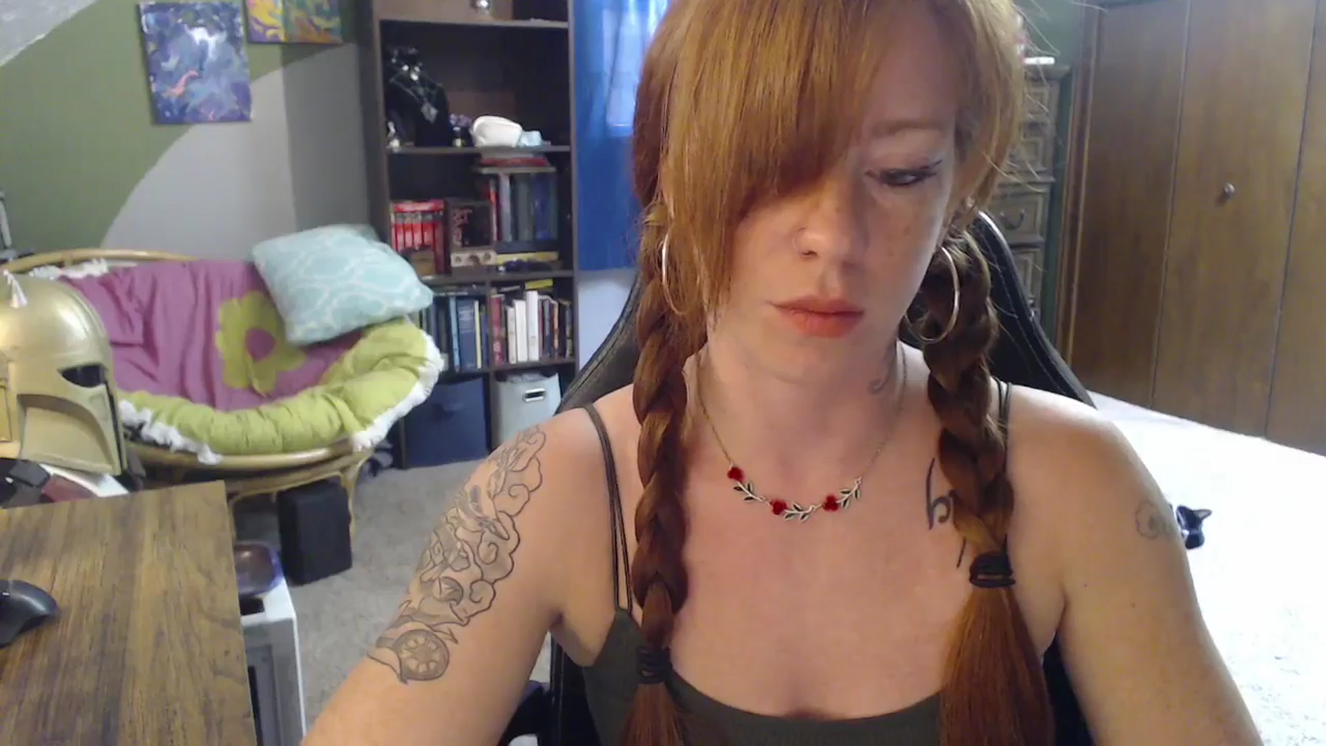 Gallery image thumbnail from AstraeaSiren's myfreecams stream on, 08/11/2025, 20:53 image 9 of 20