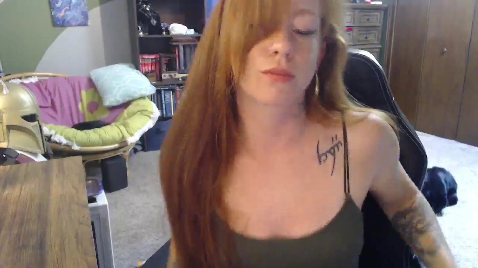 Gallery image thumbnail from AstraeaSiren's myfreecams stream on, 08/11/2025, 20:53 image 17 of 20