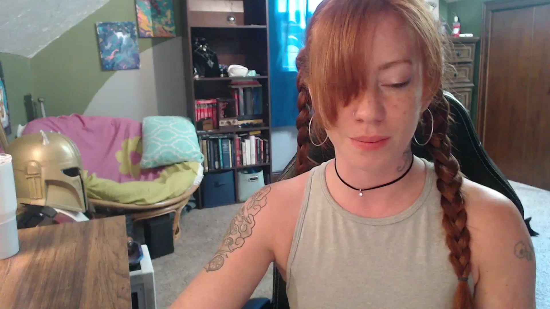 Gallery image thumbnail from AstraeaSiren's myfreecams stream on, 08/14/2025, 19:58 image 16 of 20