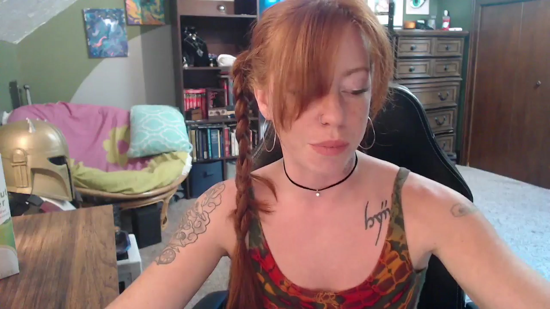Gallery image thumbnail from AstraeaSiren's myfreecams stream on, 08/14/2025, 22:03 image 2 of 20